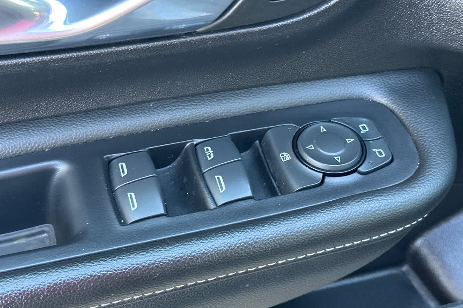 Thumbnail: 2024 GMC Terrain - 14