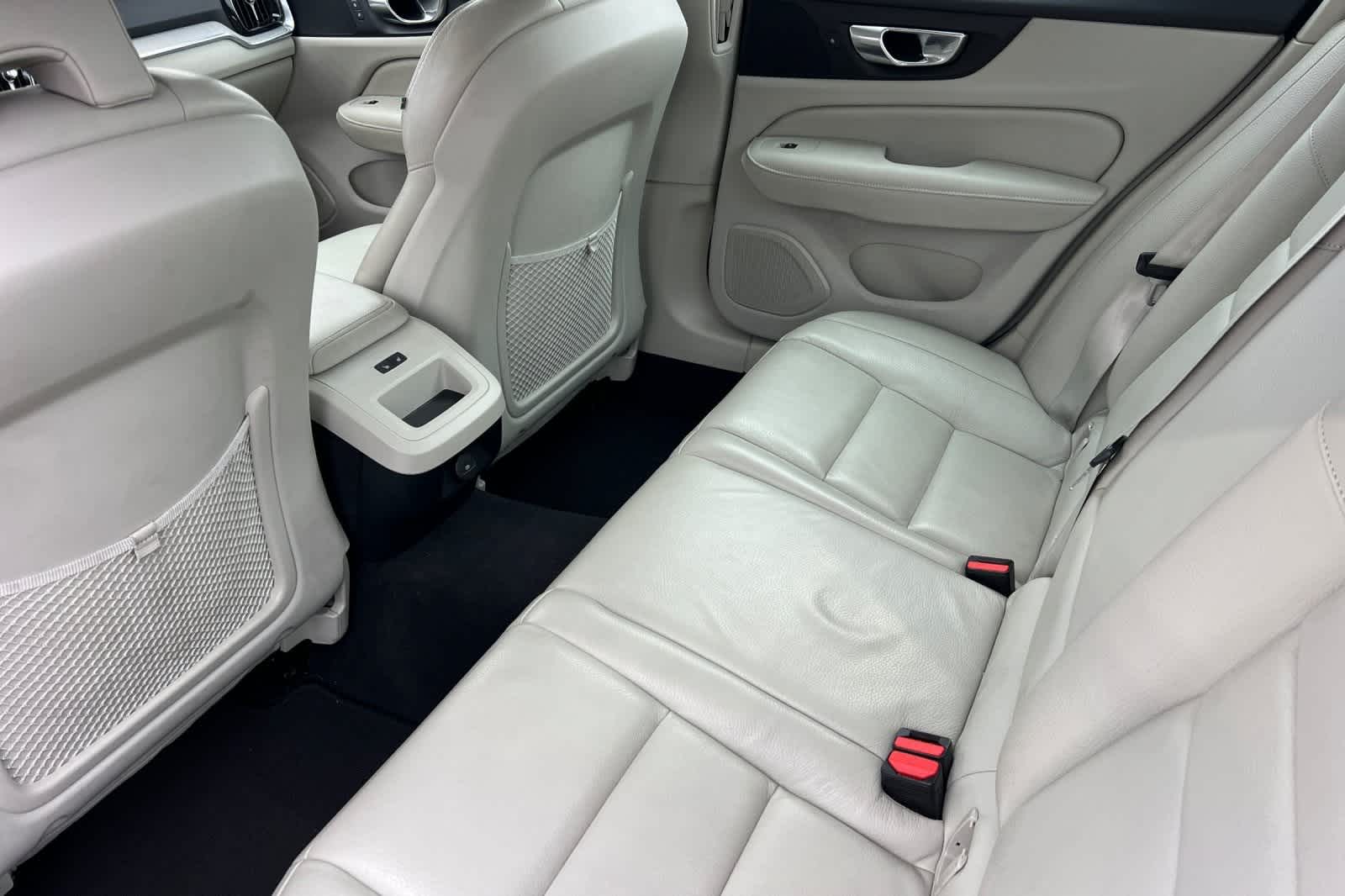 Thumbnail: 2024 Volvo S60 - 5