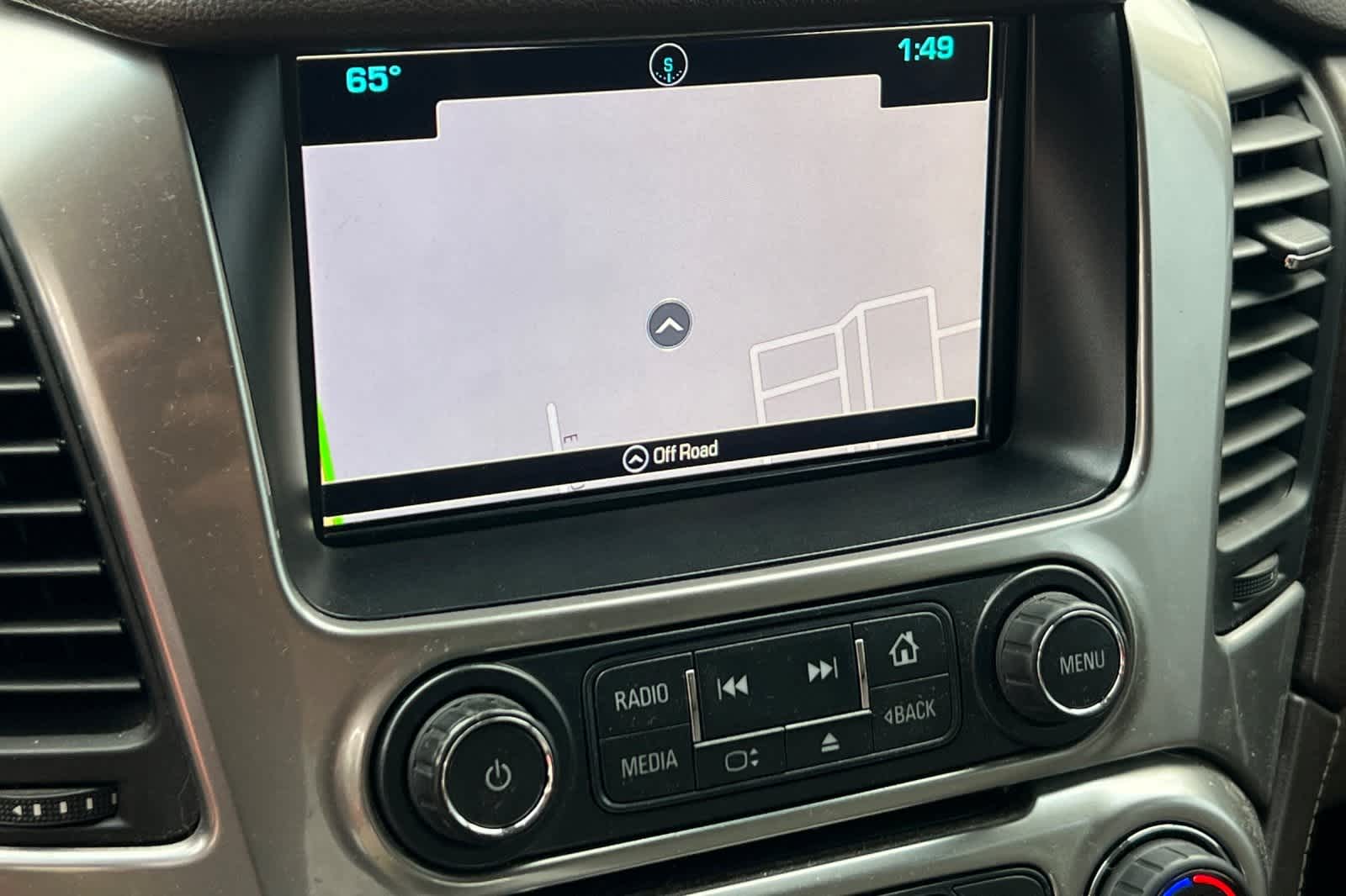 Thumbnail: 2016 Chevrolet Suburban - 23