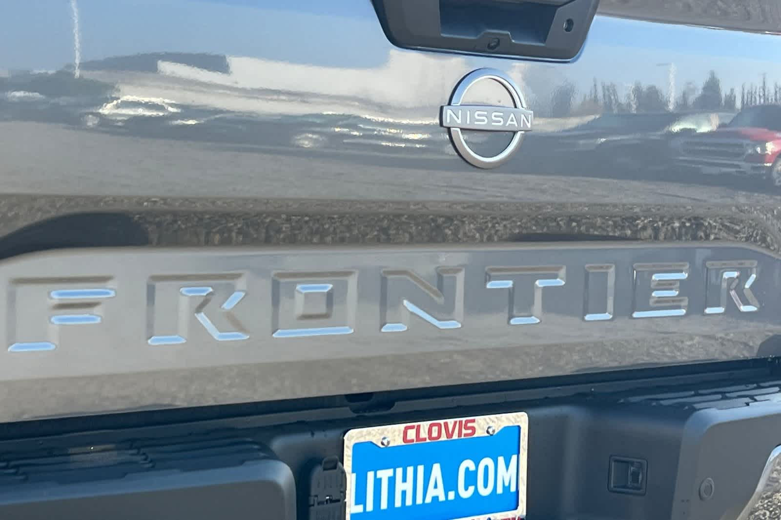 Thumbnail: 2026 Nissan Frontier - 17