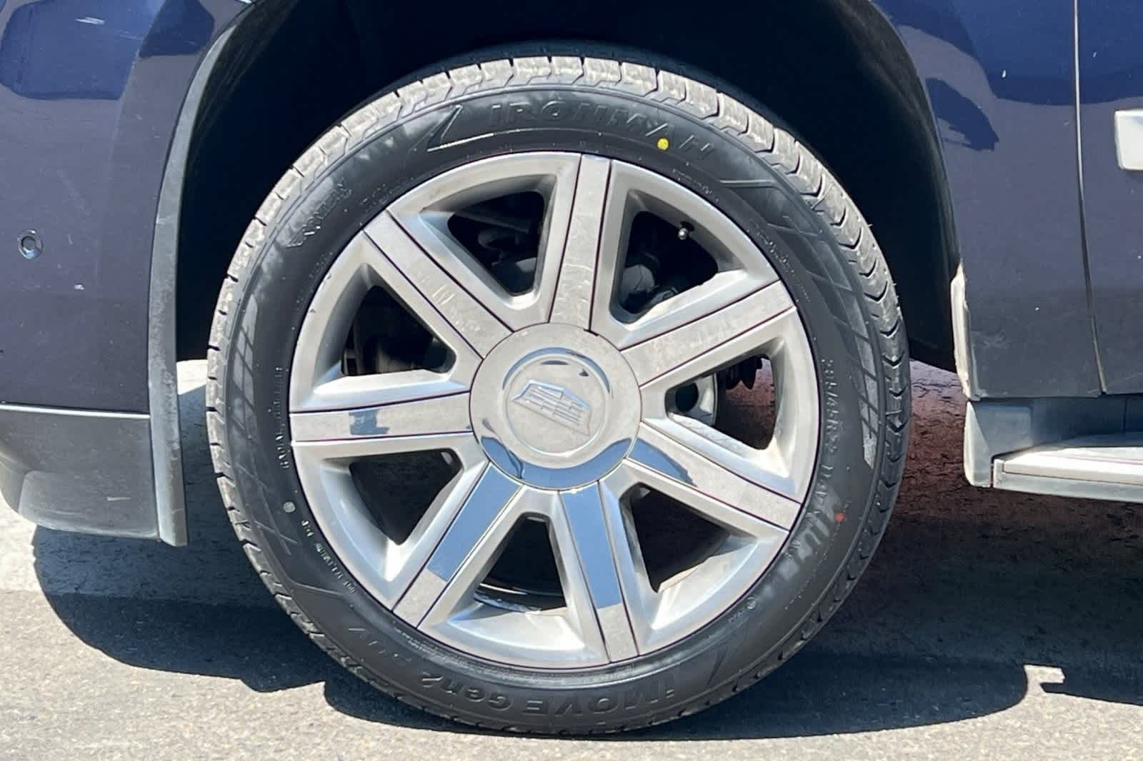 2018 Cadillac Escalade Luxury 12
