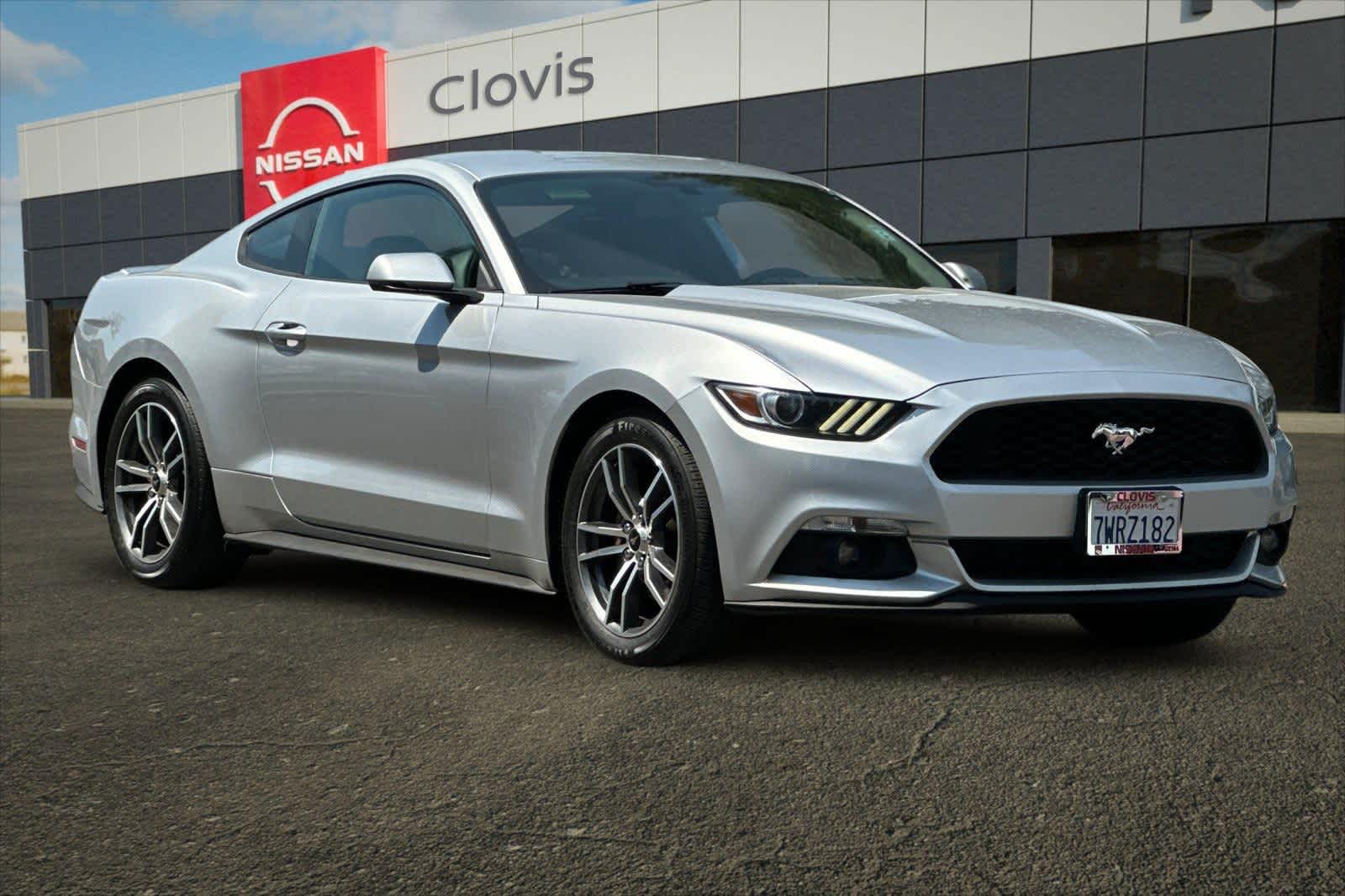 Thumbnail: 2017 Ford Mustang - 10
