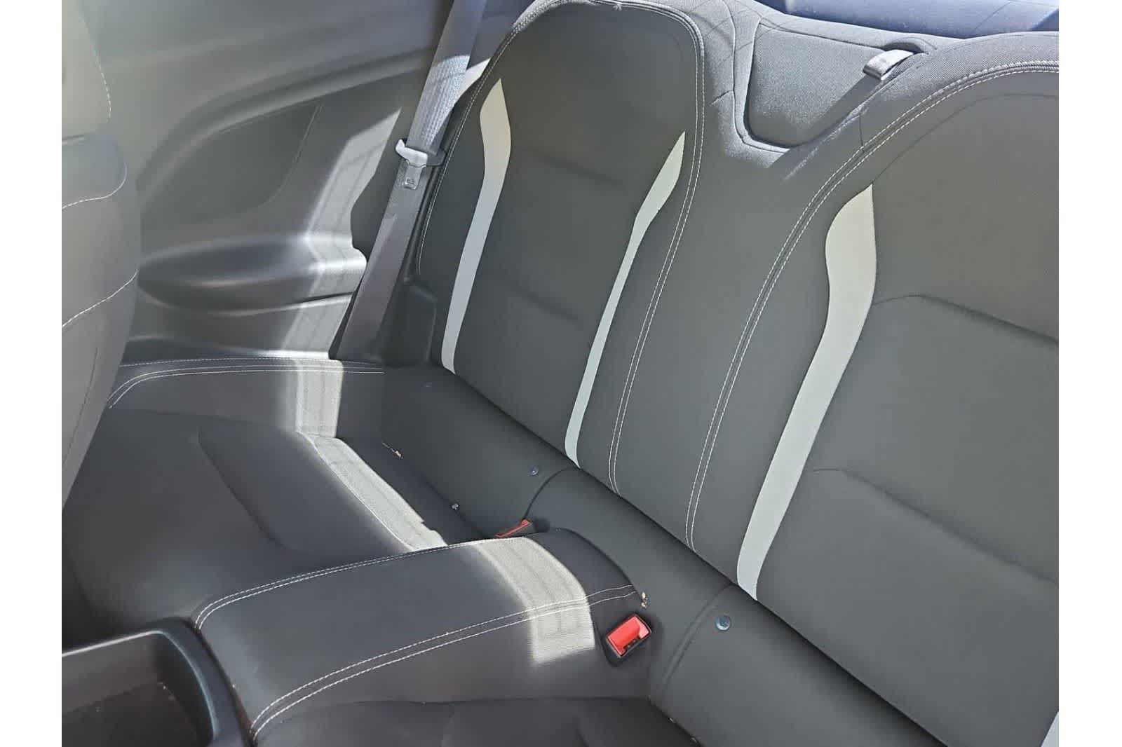 Thumbnail: 2019 Chevrolet Camaro - 12