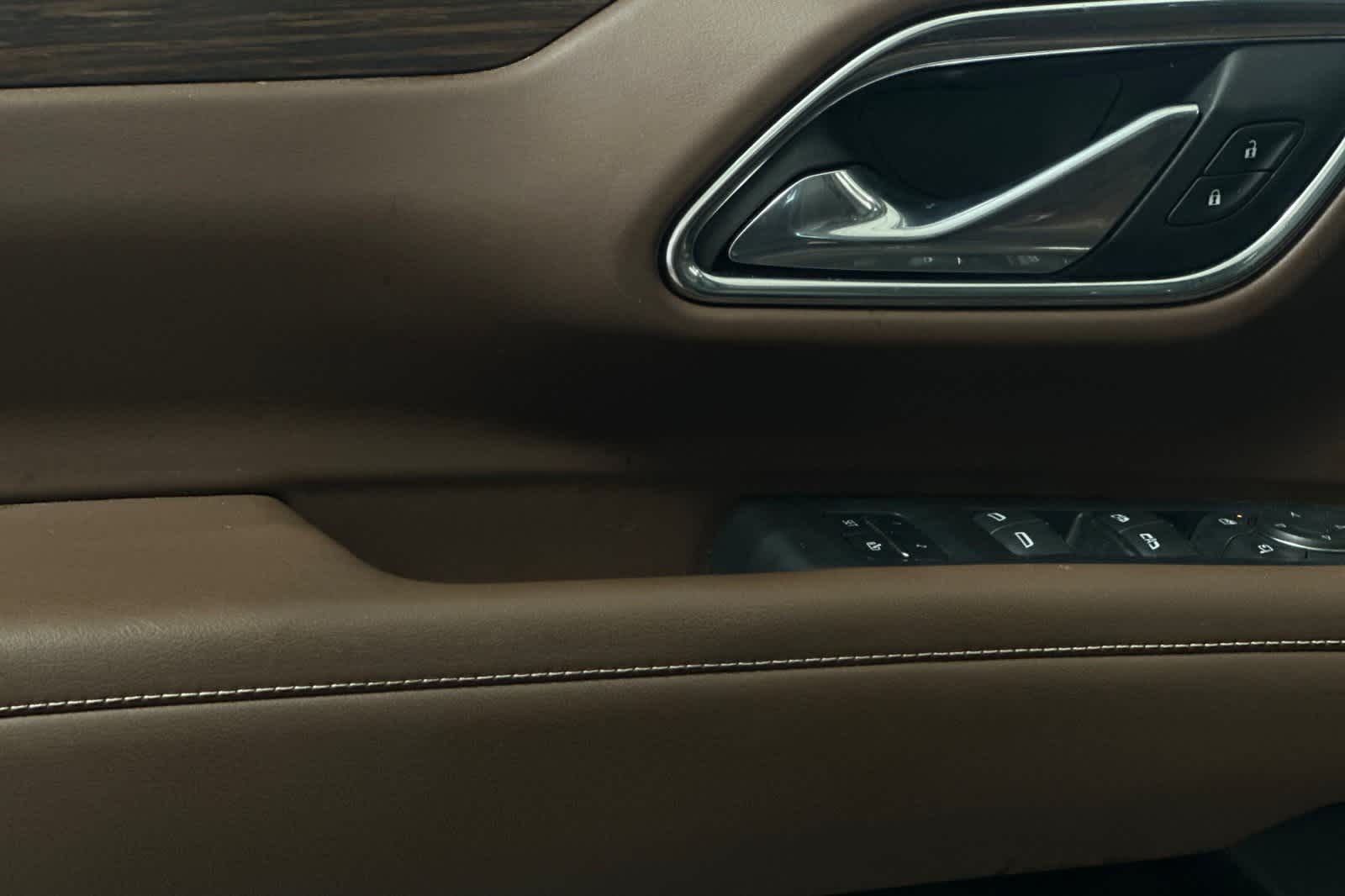 Thumbnail: 2023 Chevrolet Tahoe - 15