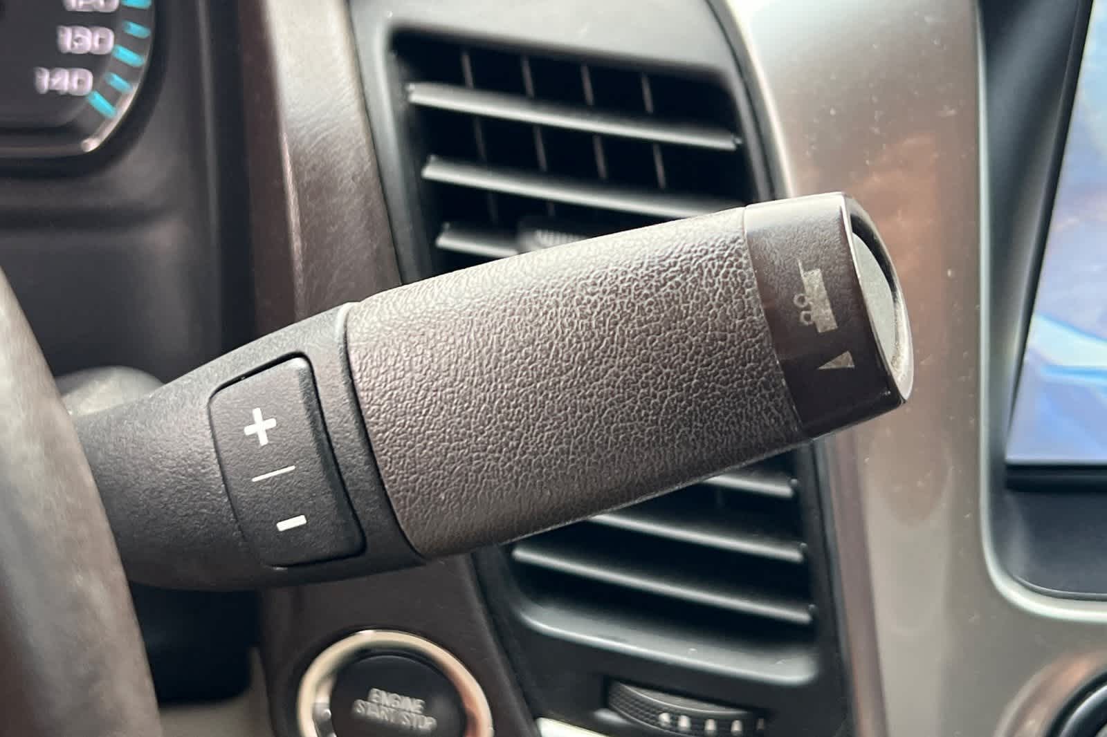 Thumbnail: 2016 Chevrolet Suburban - 26