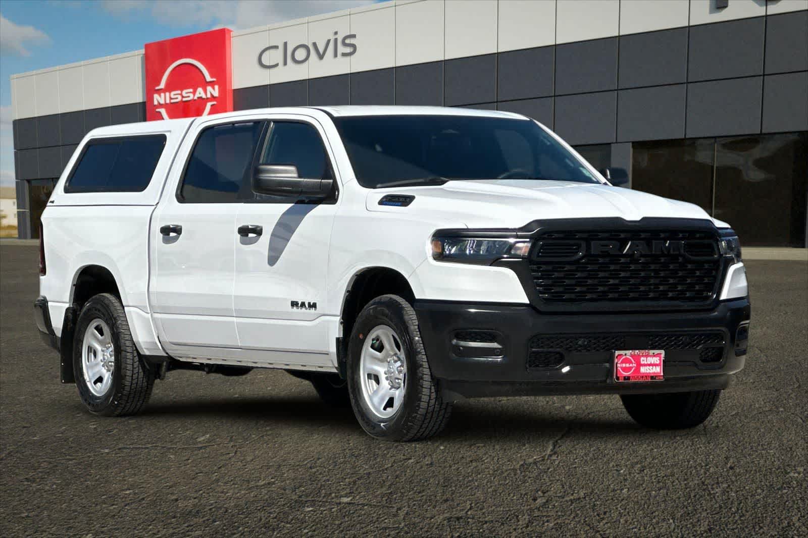 Thumbnail: 2025 RAM 1500 - 10