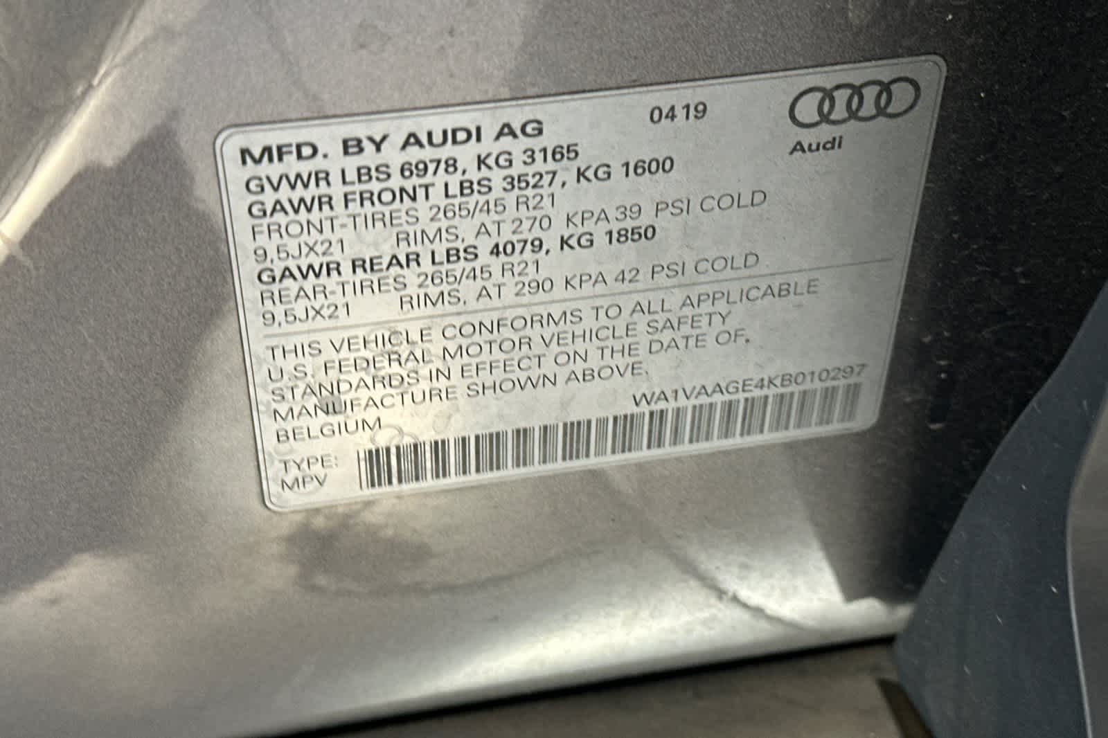 Thumbnail: 2019 Audi e-tron - 32