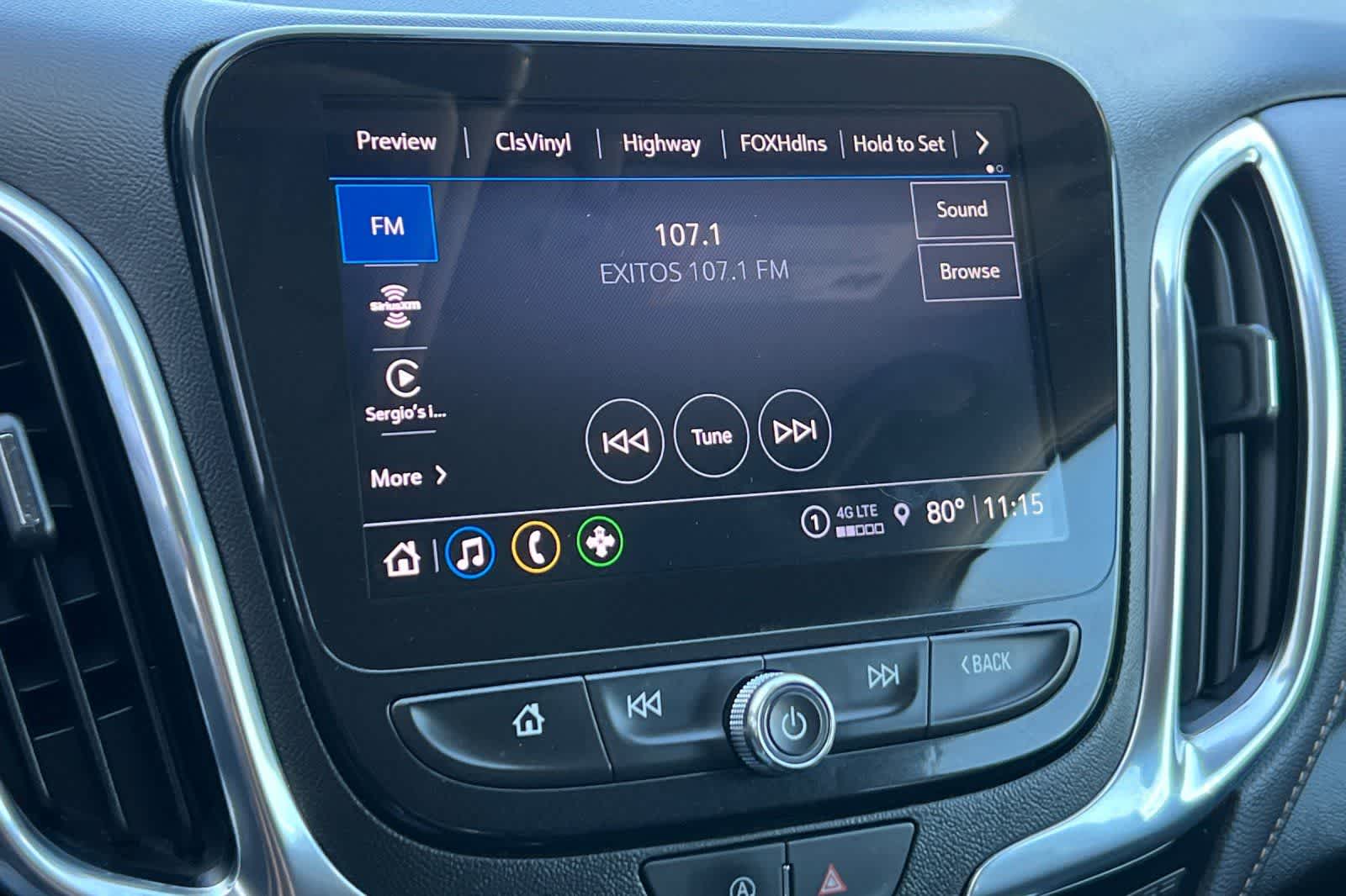 Thumbnail: 2022 Chevrolet Equinox - 22