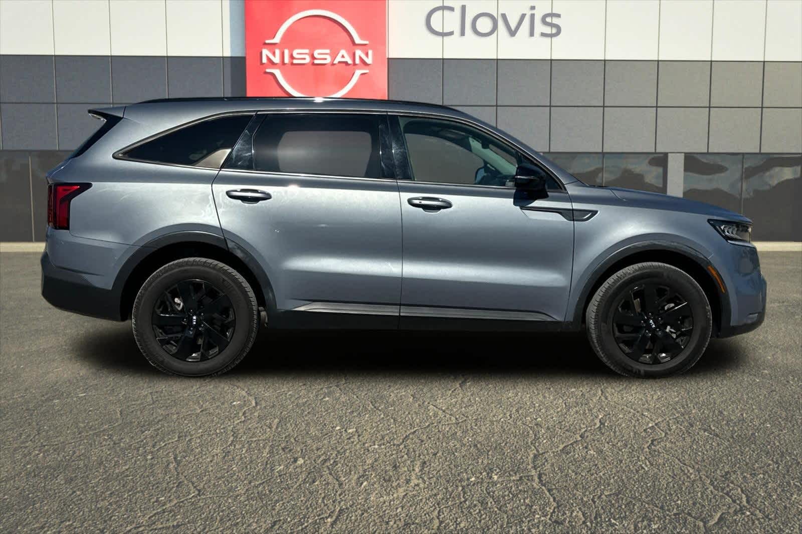 Thumbnail: 2021 Kia Sorento - 9