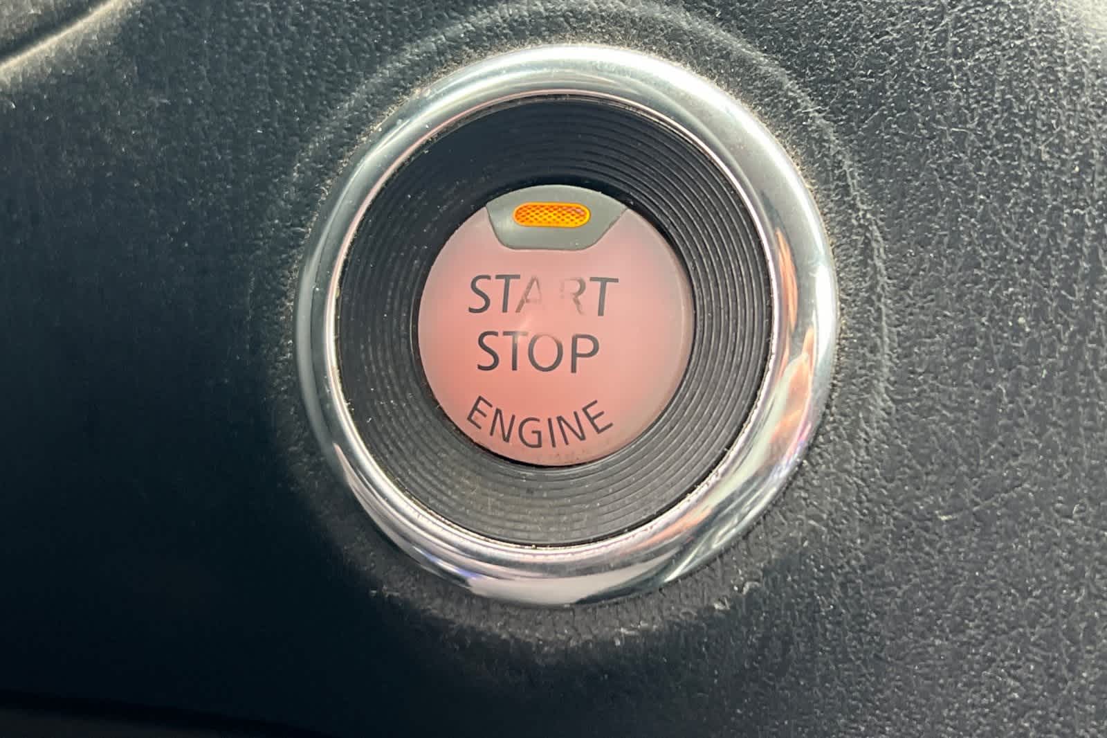 Thumbnail: 2019 Nissan Pathfinder - 25