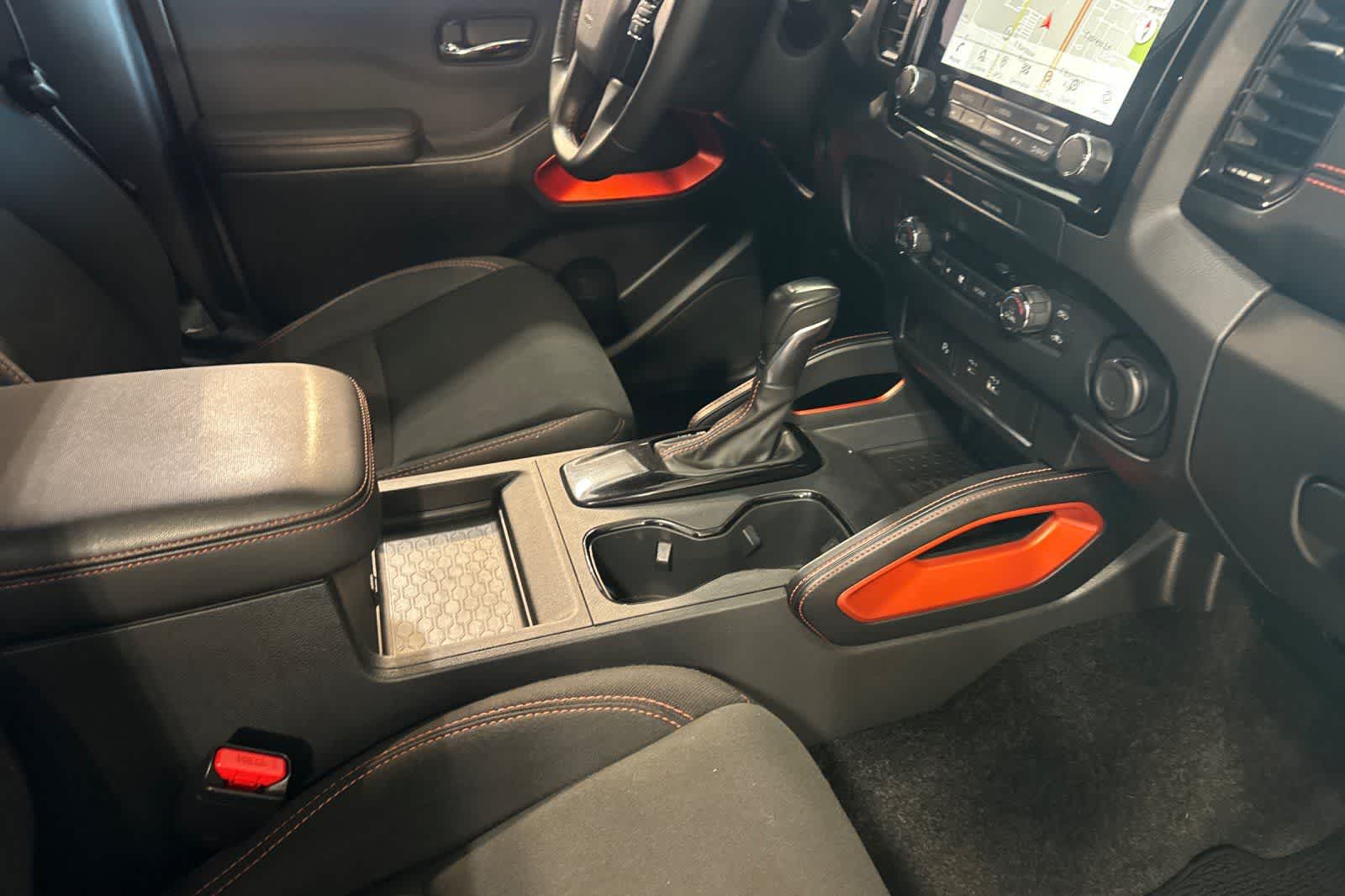 Thumbnail: 2022 Nissan Frontier - 17