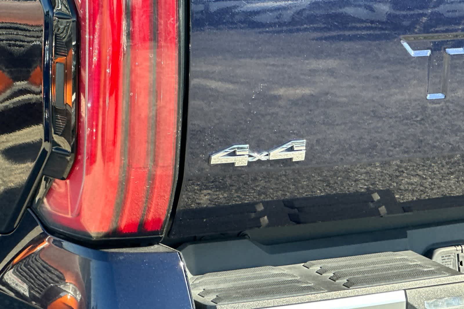 Thumbnail: 2023 Toyota Tundra - 32