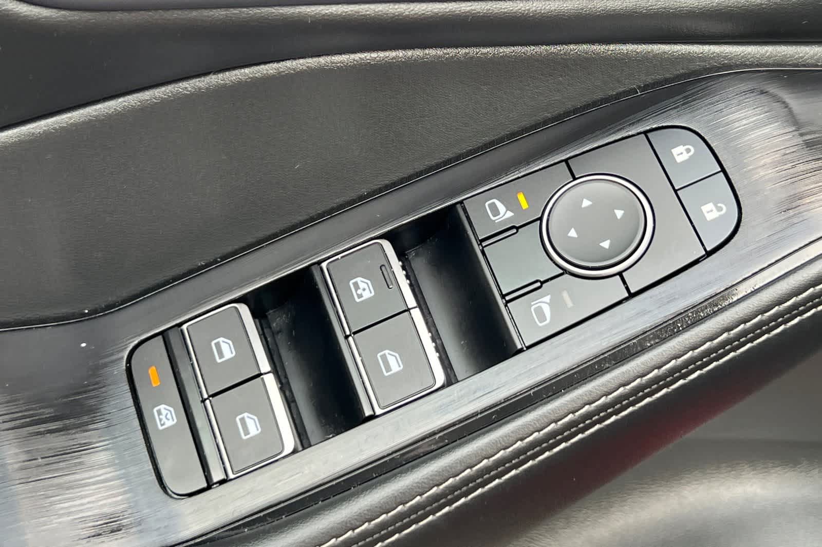 Thumbnail: 2023 Nissan Rogue - 14