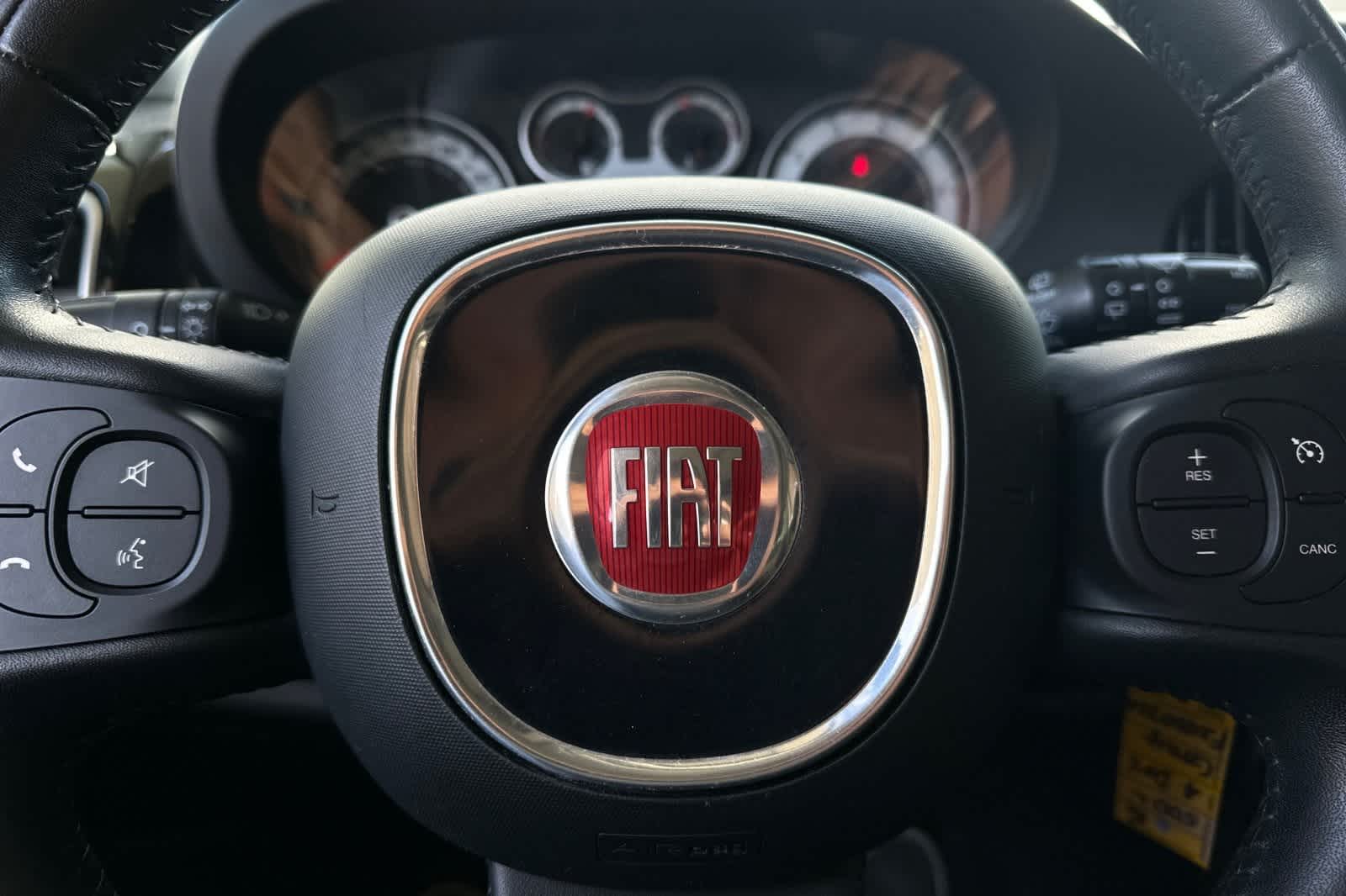 Thumbnail: 2016 Fiat 500L - 24