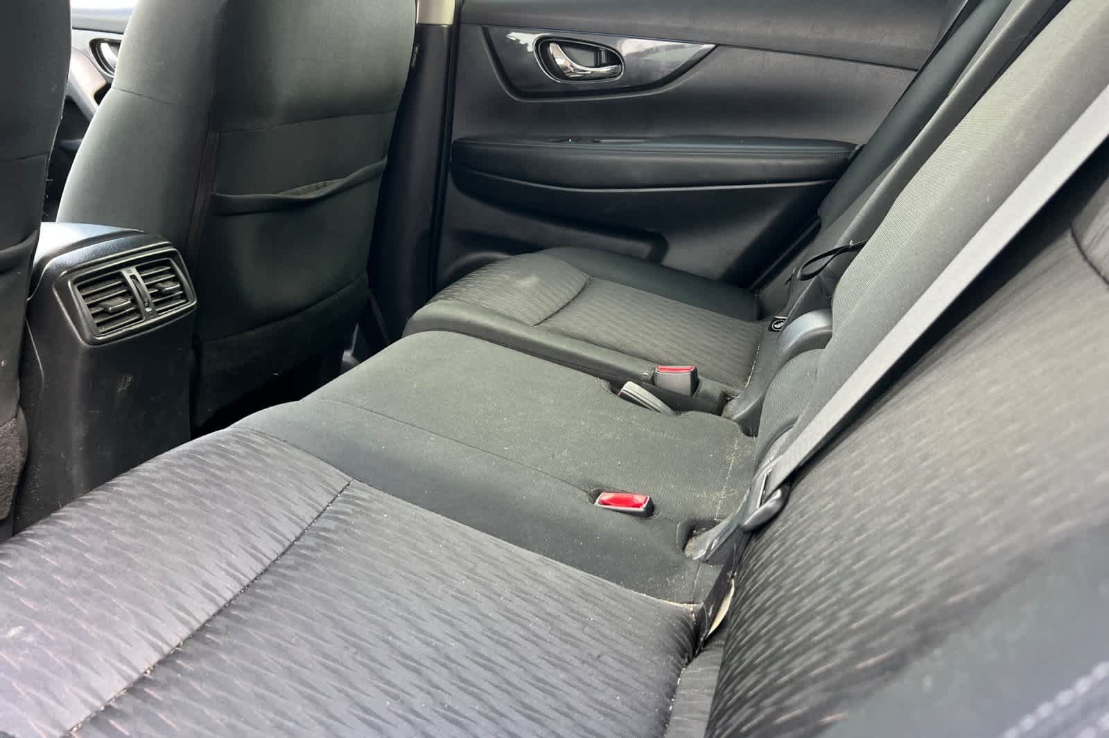 Thumbnail: 2018 Nissan Rogue - 5