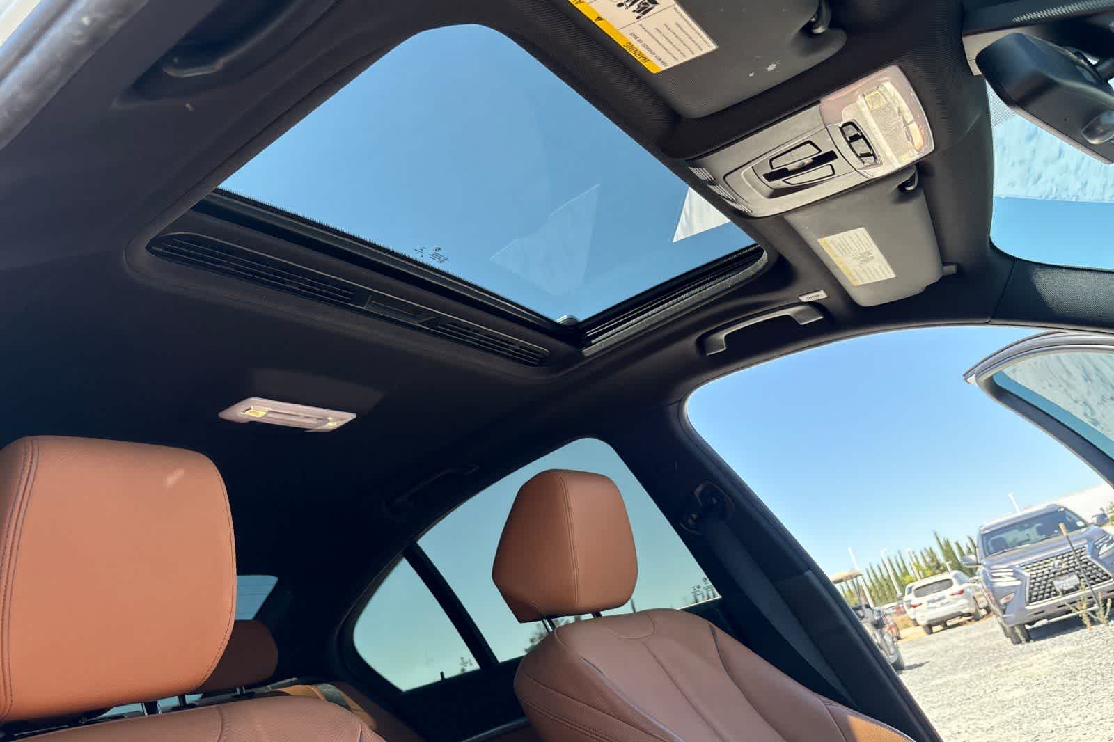 Thumbnail: 2018 BMW 3 Series - 19