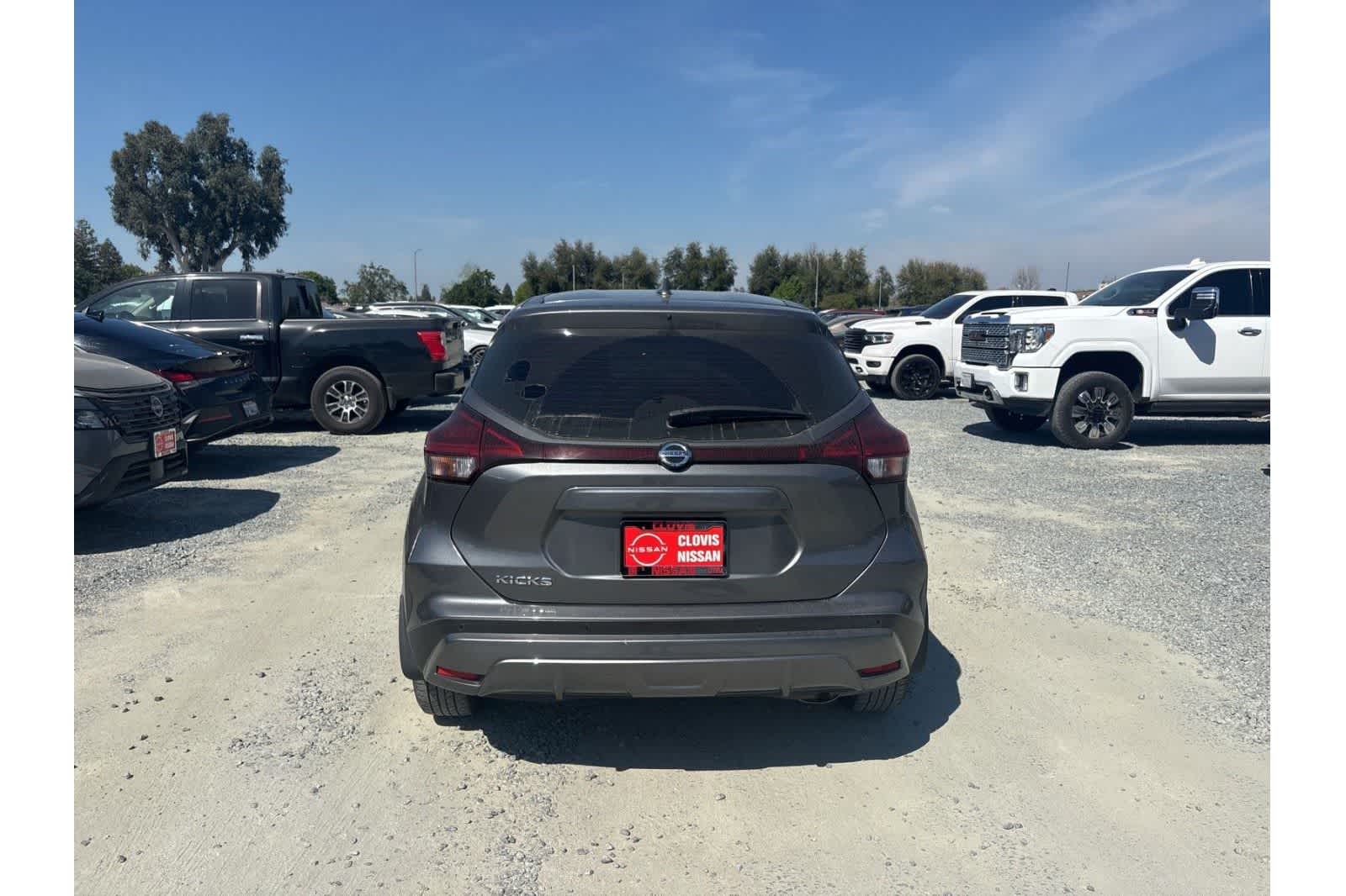 Thumbnail: 2021 Nissan Kicks - 8