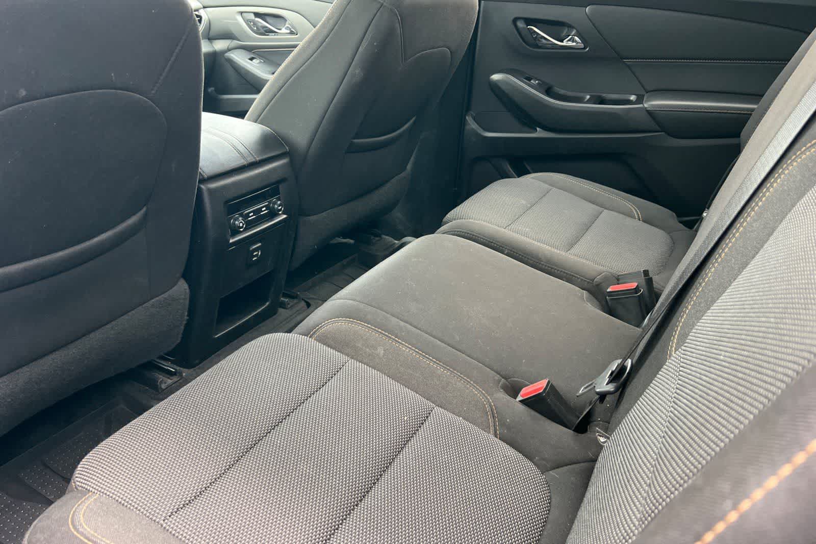 Thumbnail: 2018 Chevrolet Traverse - 5