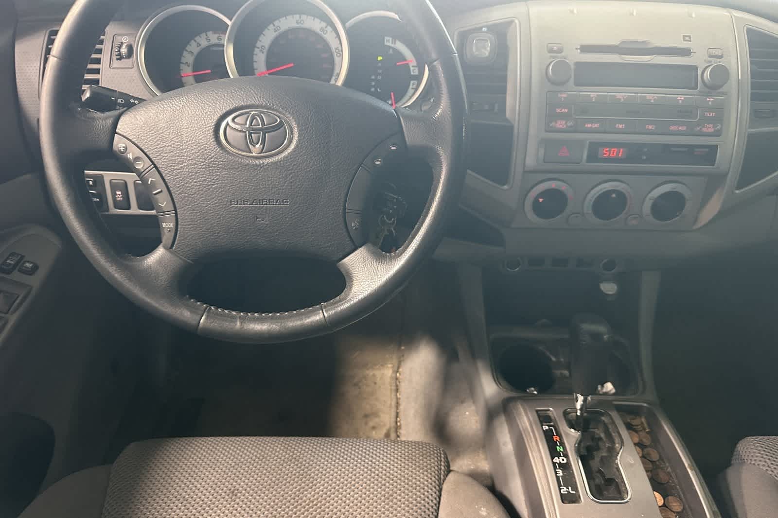 Thumbnail: 2011 Toyota Tacoma - 16