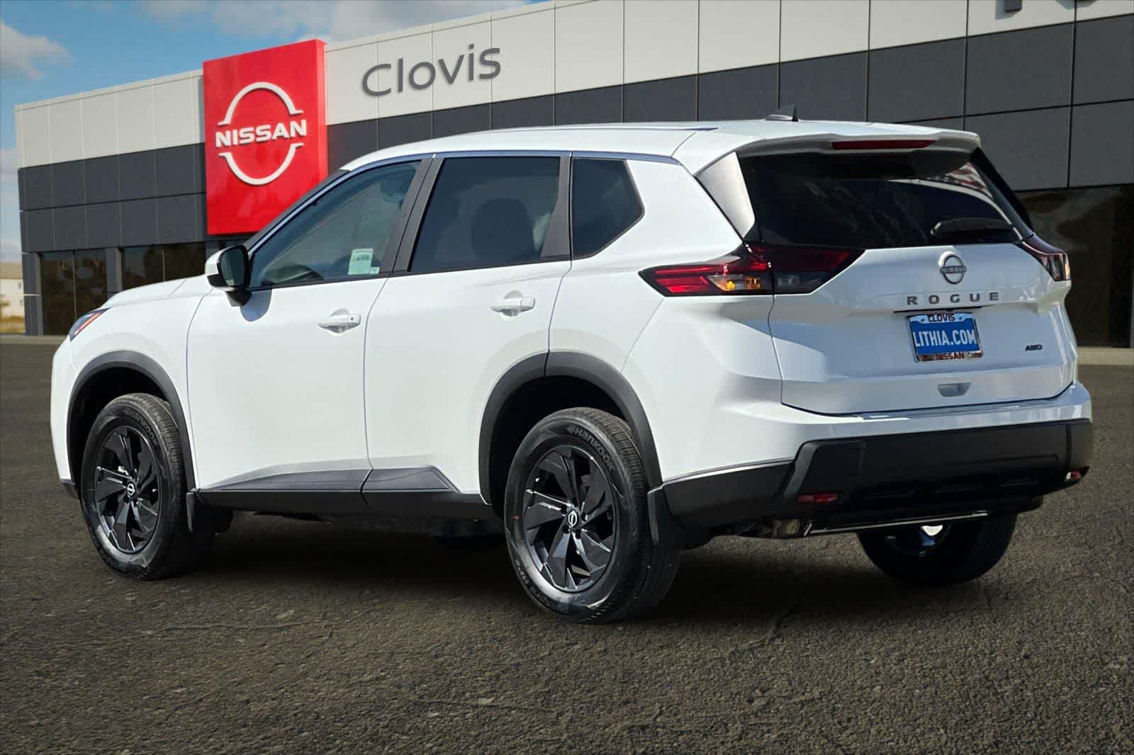 Thumbnail: 2026 Nissan Rogue - 7