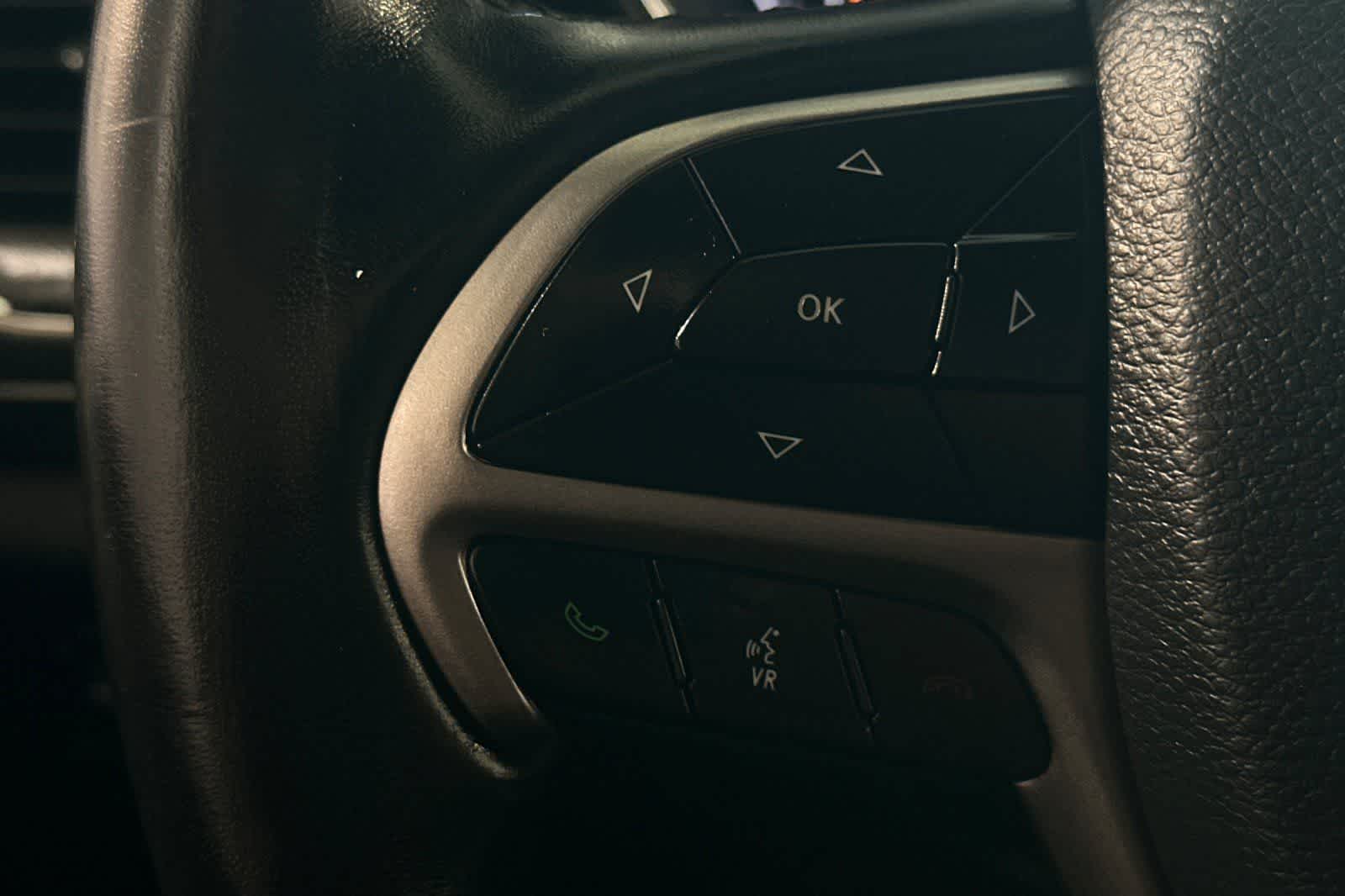 Thumbnail: 2020 Jeep Grand Cherokee - 31