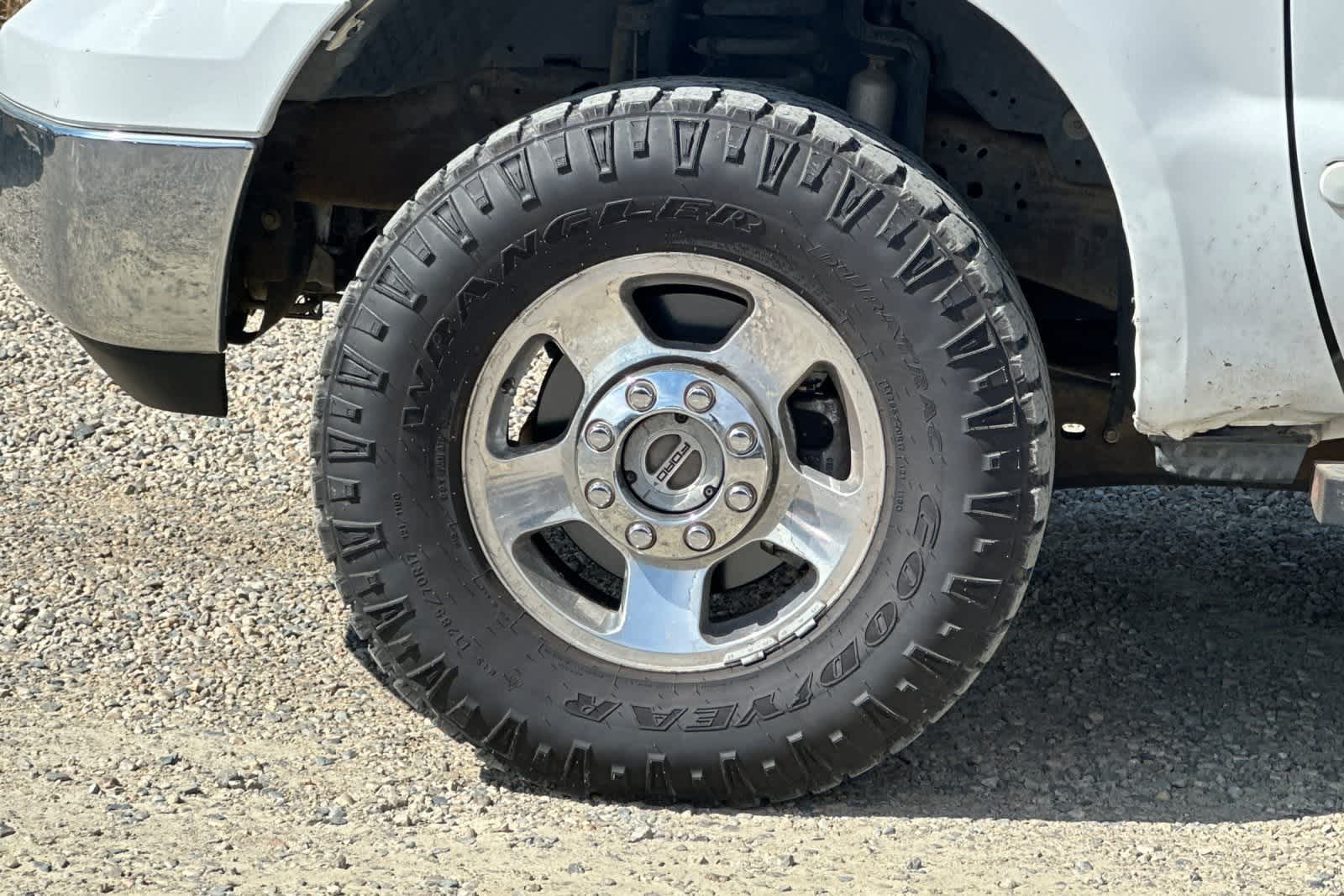 Thumbnail: 2005 Ford F-250 - 12