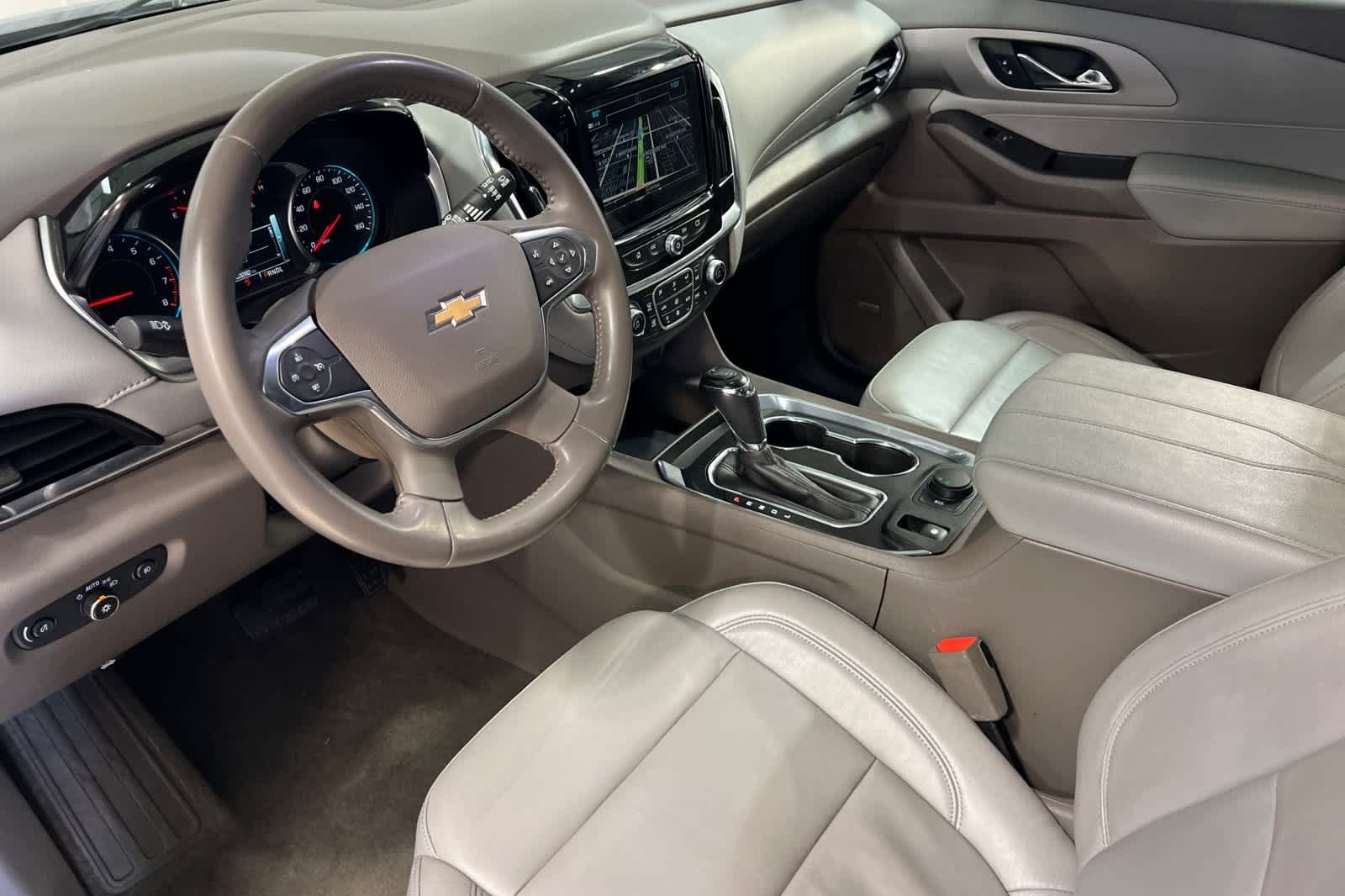 Thumbnail: 2018 Chevrolet Traverse - 13