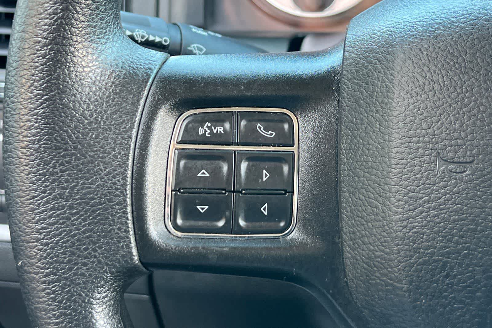 Thumbnail: 2023 RAM 1500 Classic - 29