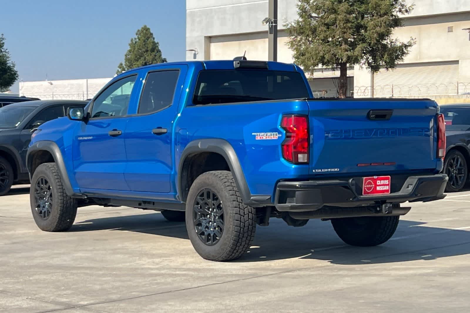 Thumbnail: 2023 Chevrolet Colorado - 7