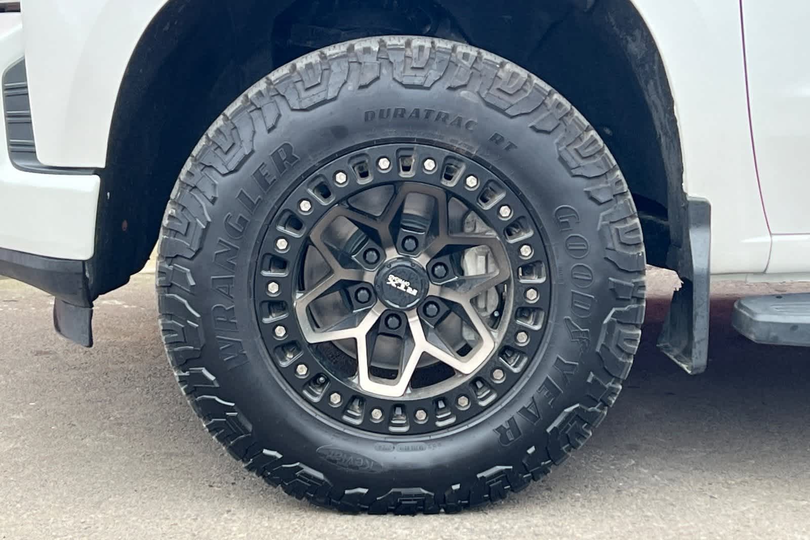 Thumbnail: 2021 Chevrolet Silverado 1500 - 35