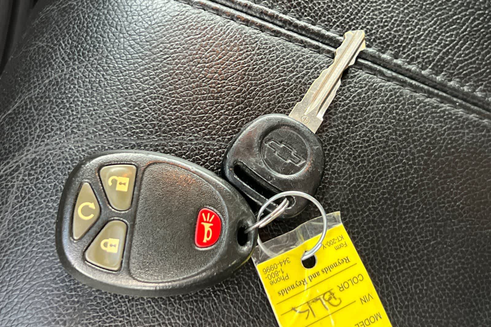 Thumbnail: 2012 Chevrolet Avalanche 1500 - 26