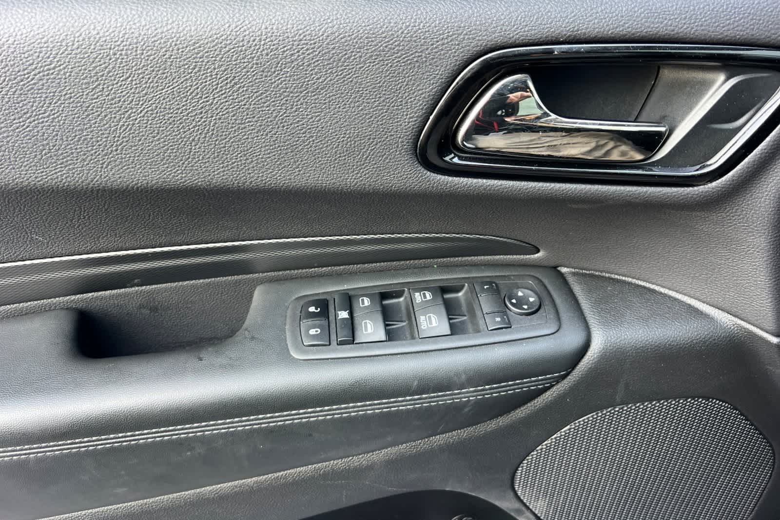 Thumbnail: 2022 Dodge Durango - 13