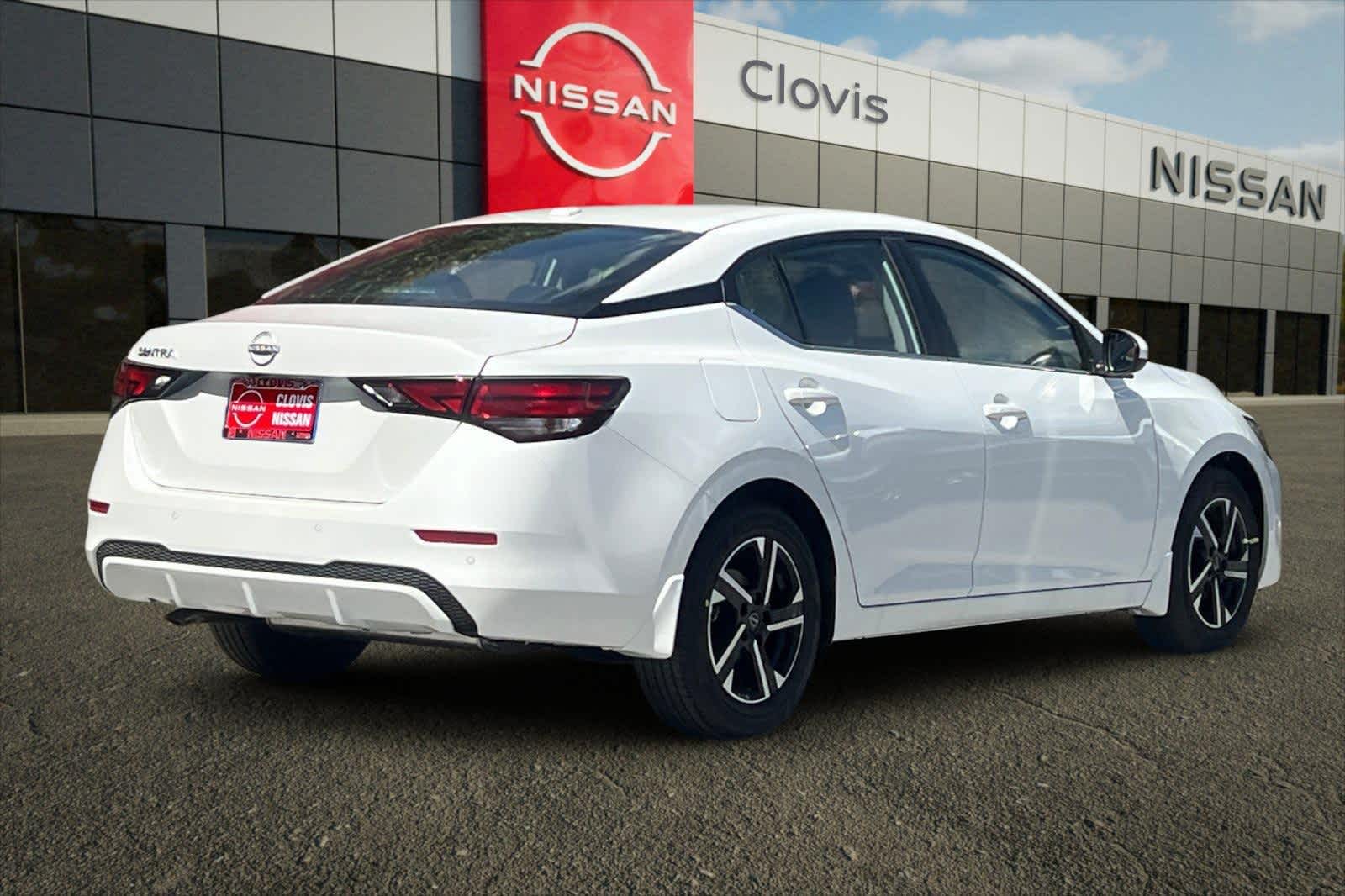 Thumbnail: 2025 Nissan Sentra - 3