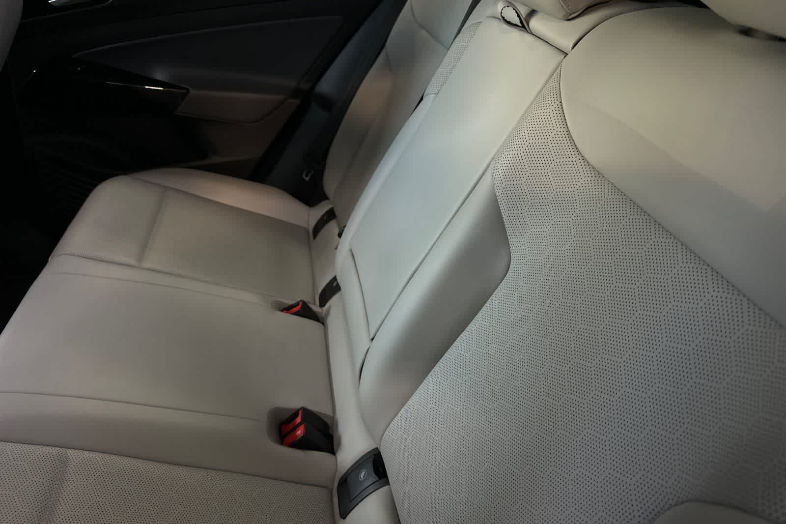 Thumbnail: 2022 Volkswagen ID.4 - 5