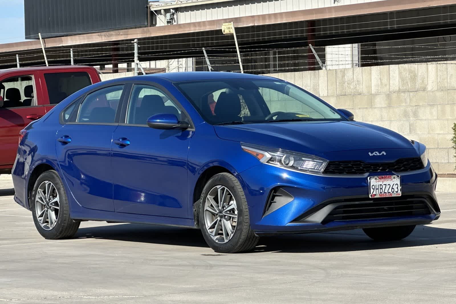 Thumbnail: 2023 Kia Forte - 10