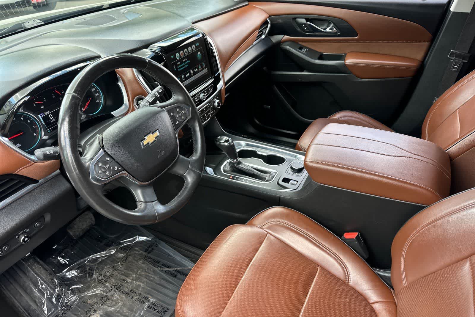 Thumbnail: 2018 Chevrolet Traverse - 11