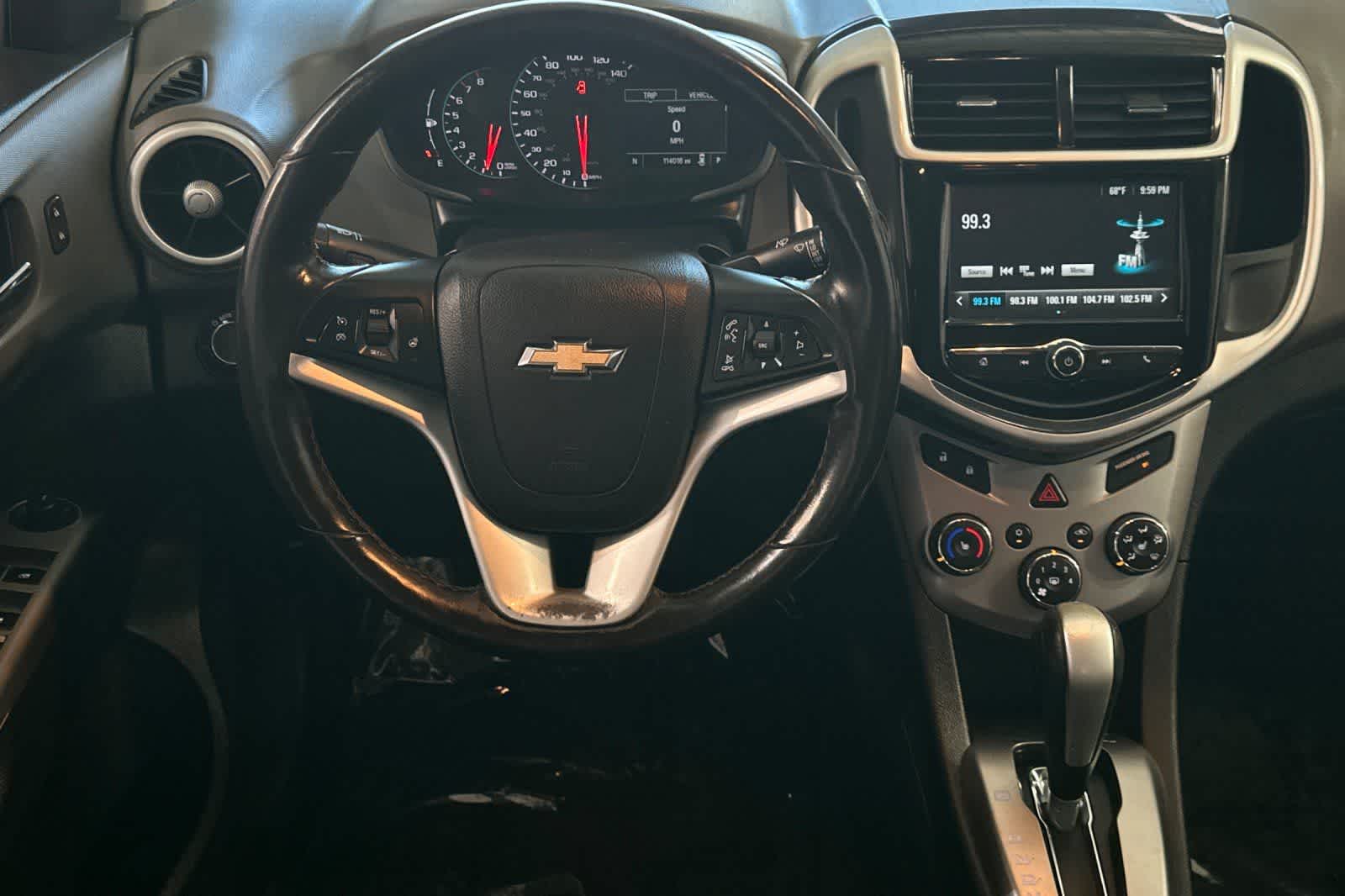 Thumbnail: 2017 Chevrolet Sonic - 15