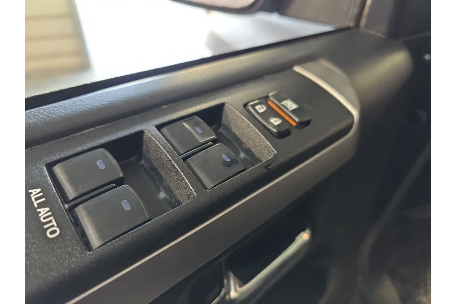 Thumbnail: 2024 Toyota 4Runner - 19