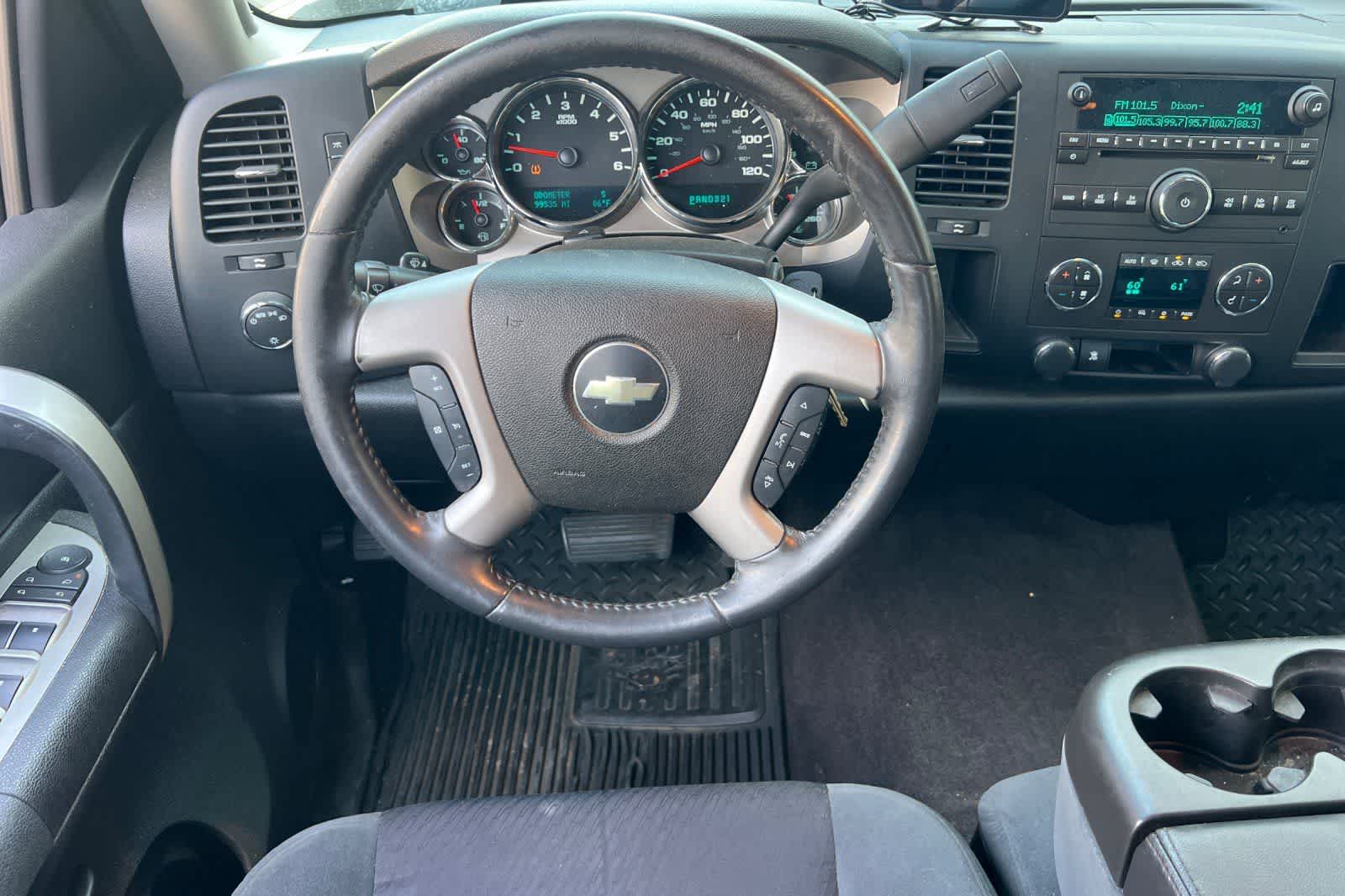 Thumbnail: 2009 Chevrolet Silverado 1500 - 16