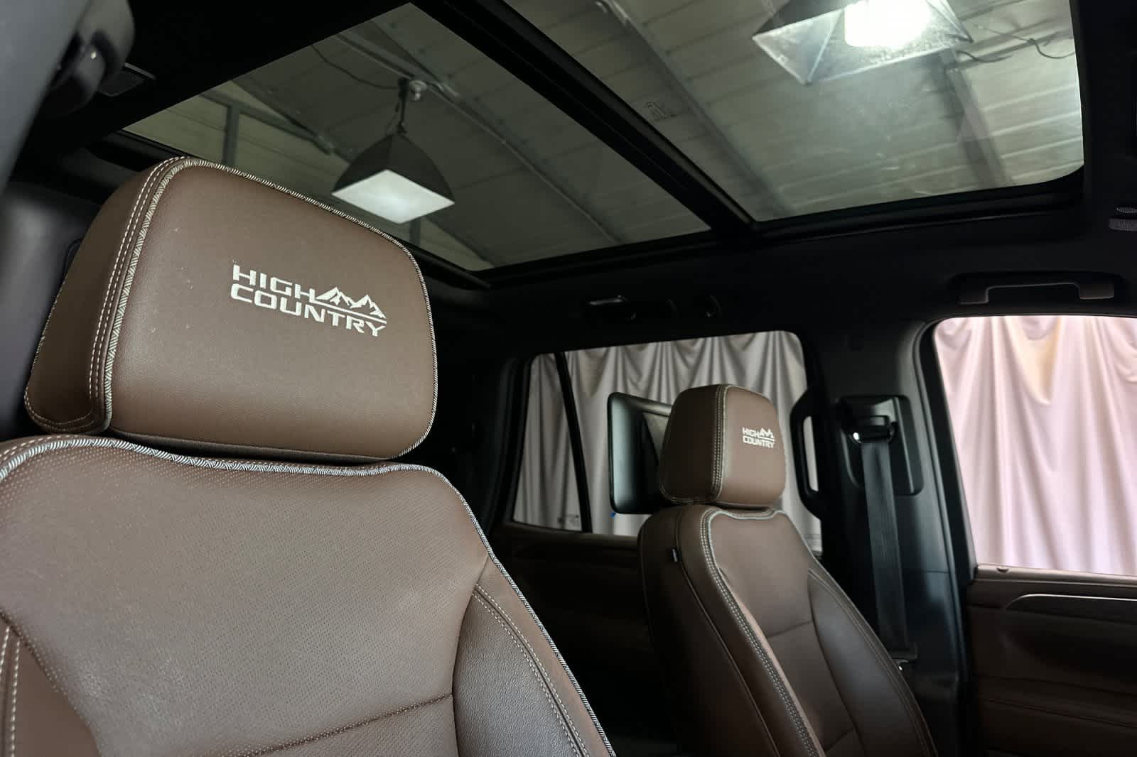 Thumbnail: 2023 Chevrolet Tahoe - 22
