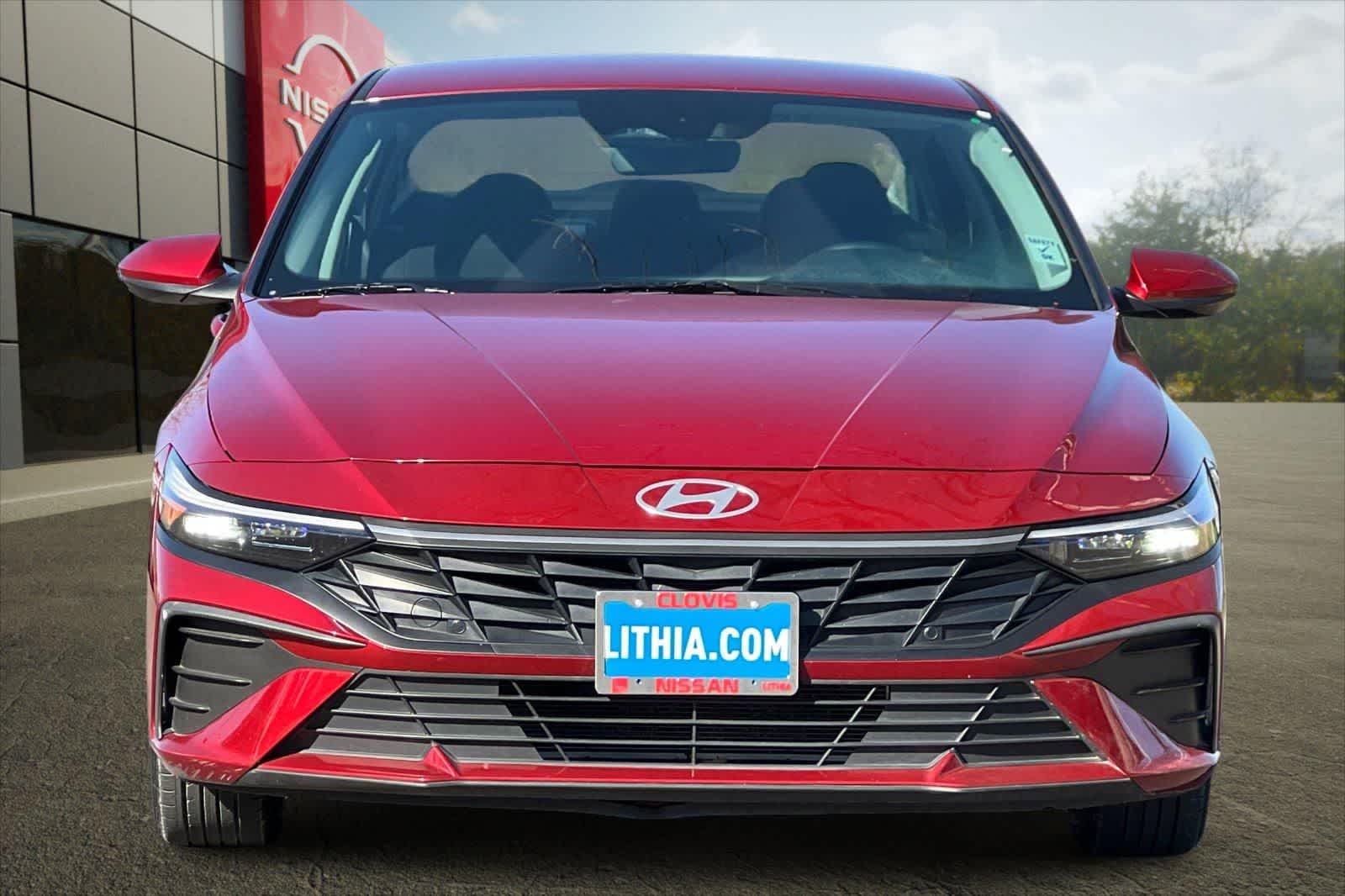 Thumbnail: 2024 Hyundai Elantra - 11