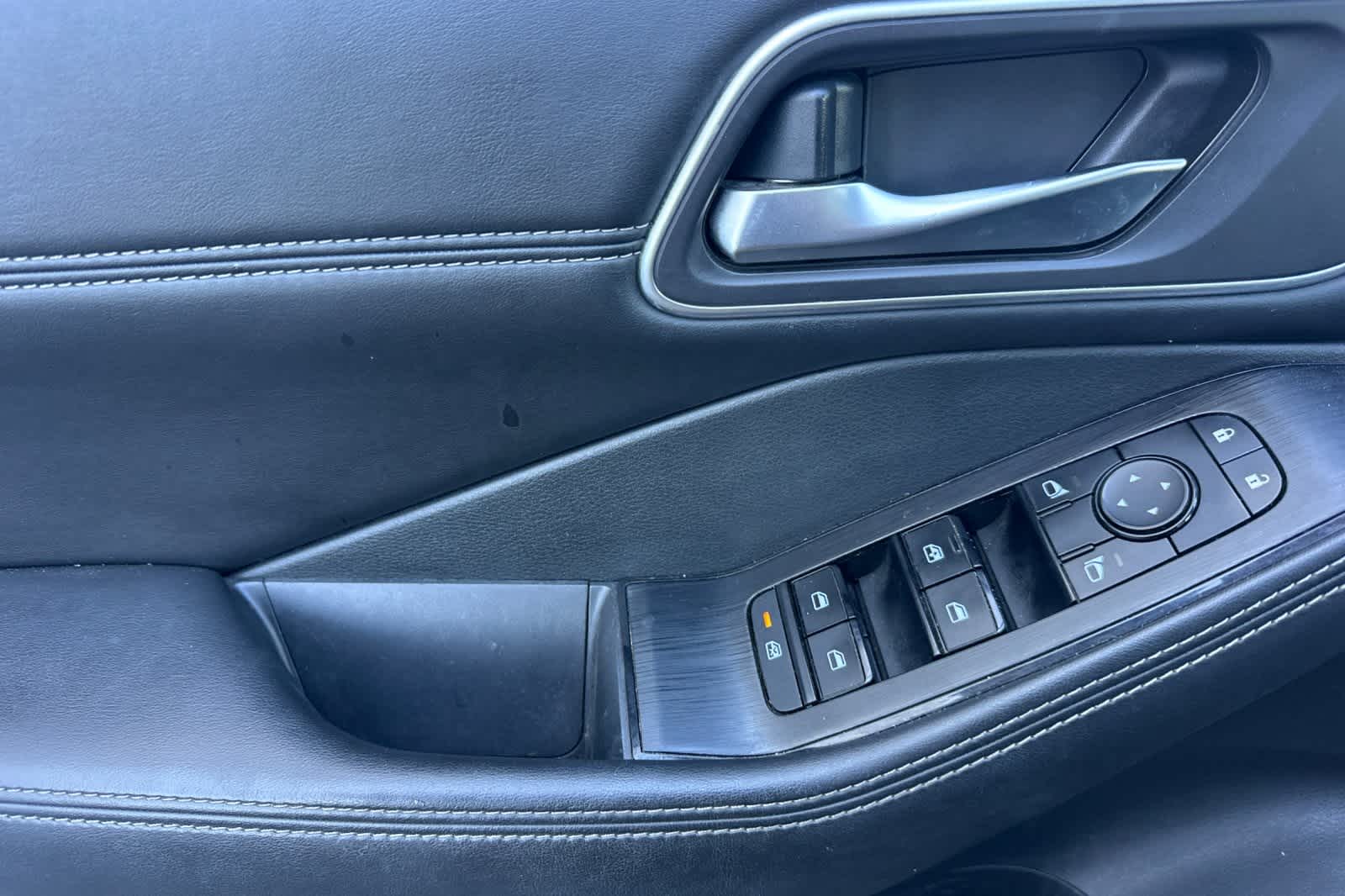 Thumbnail: 2021 Nissan Rogue - 15