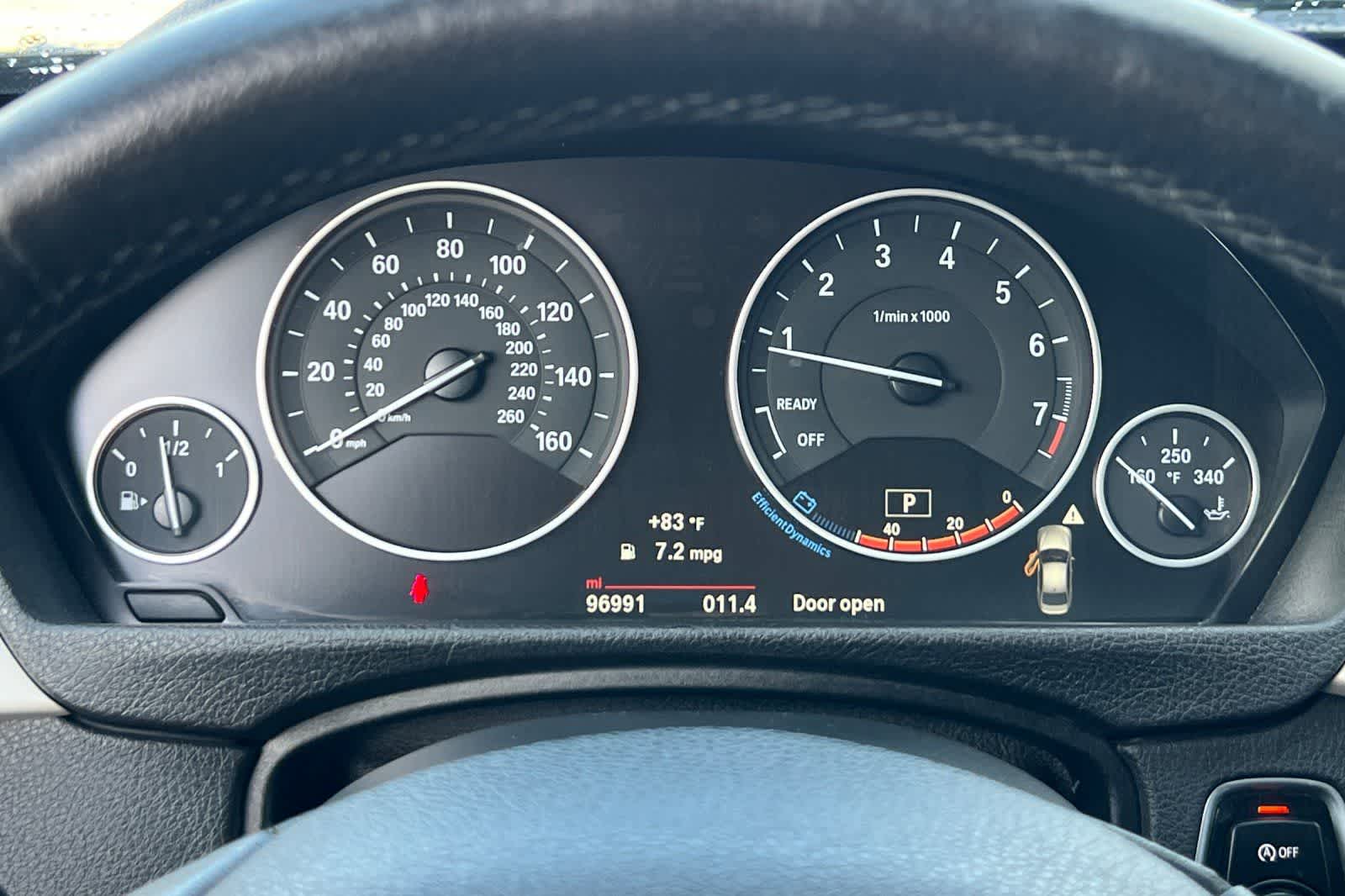 Thumbnail: 2016 BMW 3 Series - 31