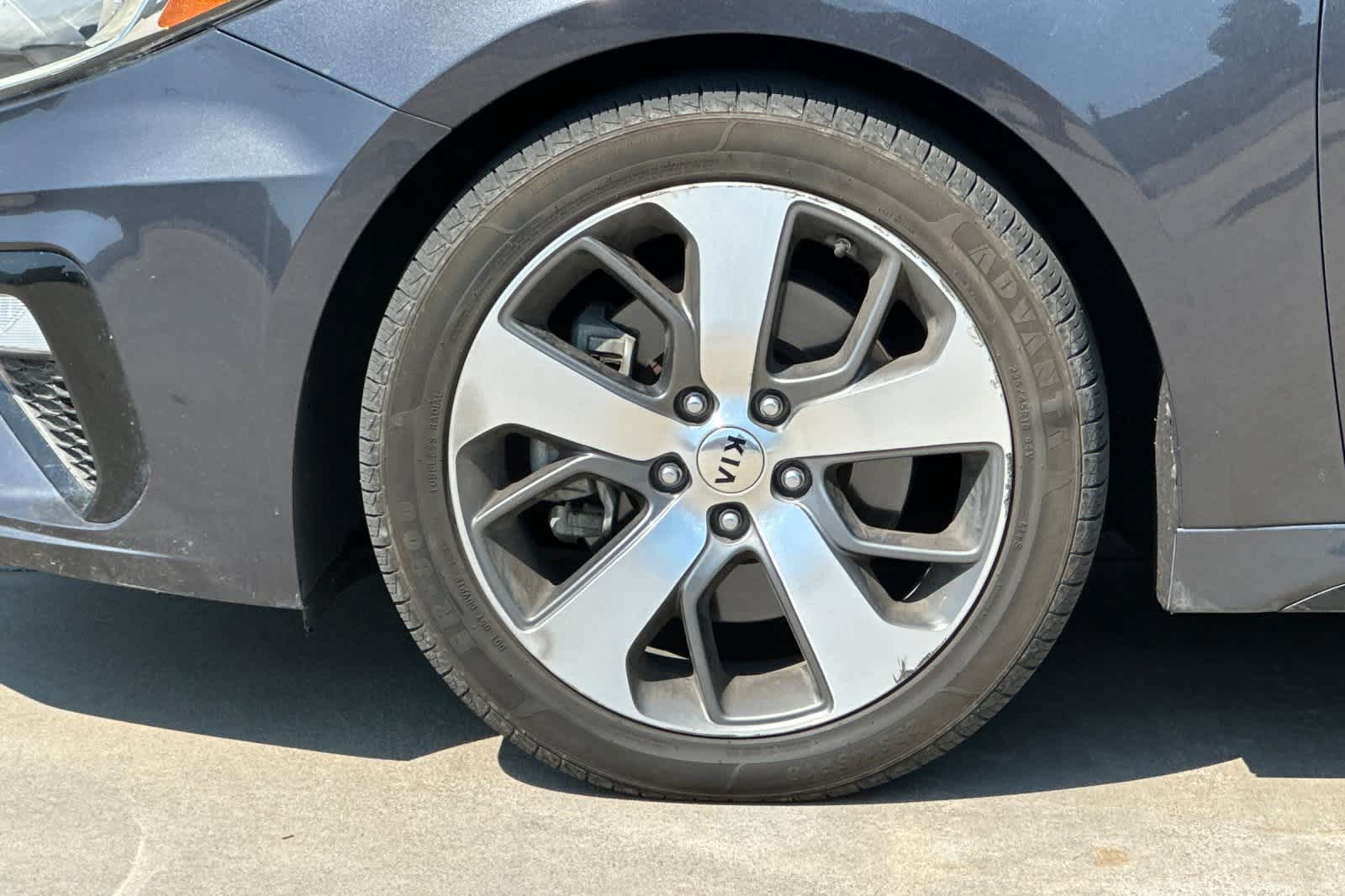 Thumbnail: 2019 Kia Optima - 12
