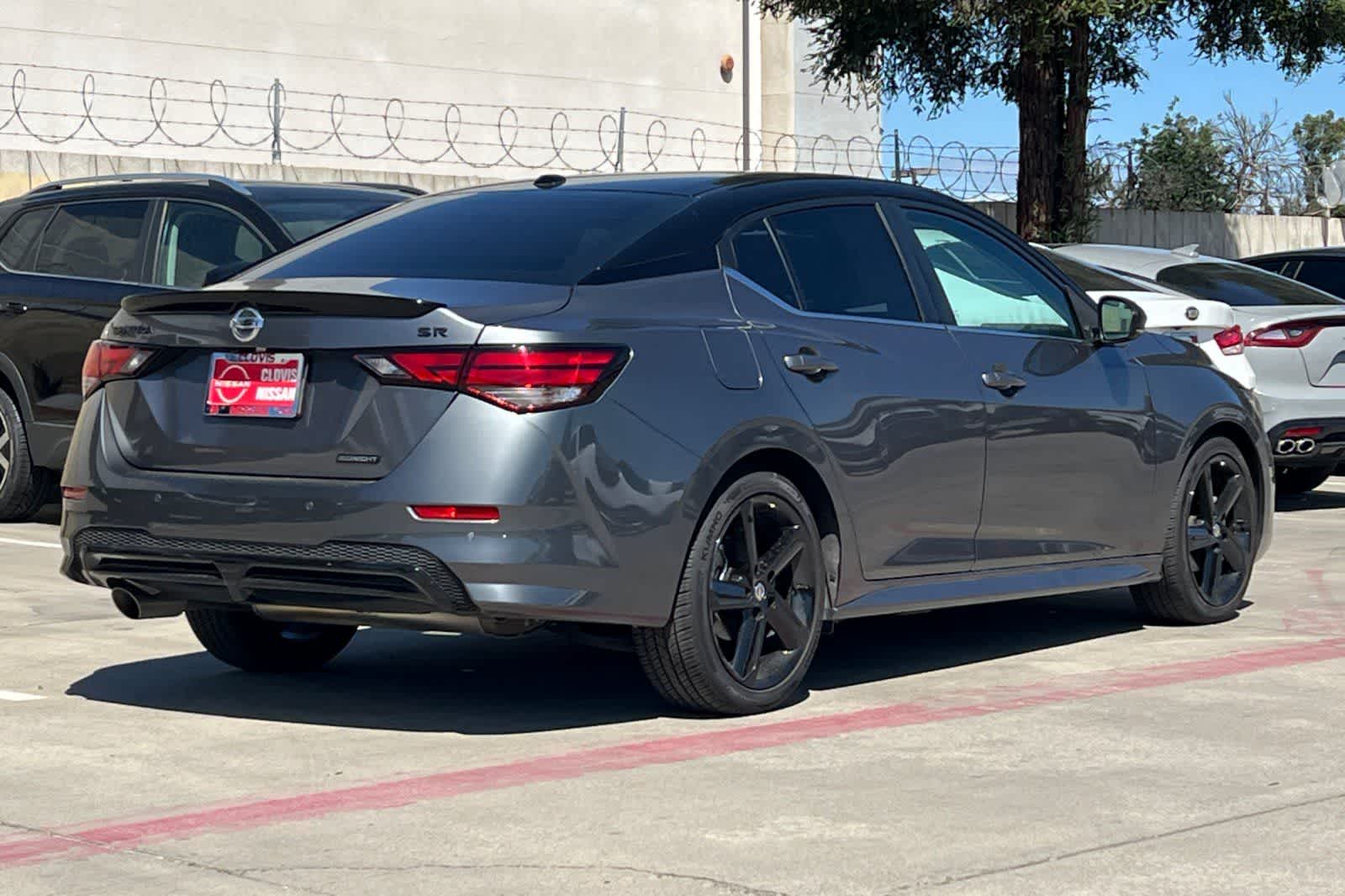 Thumbnail: 2023 Nissan Sentra - 3