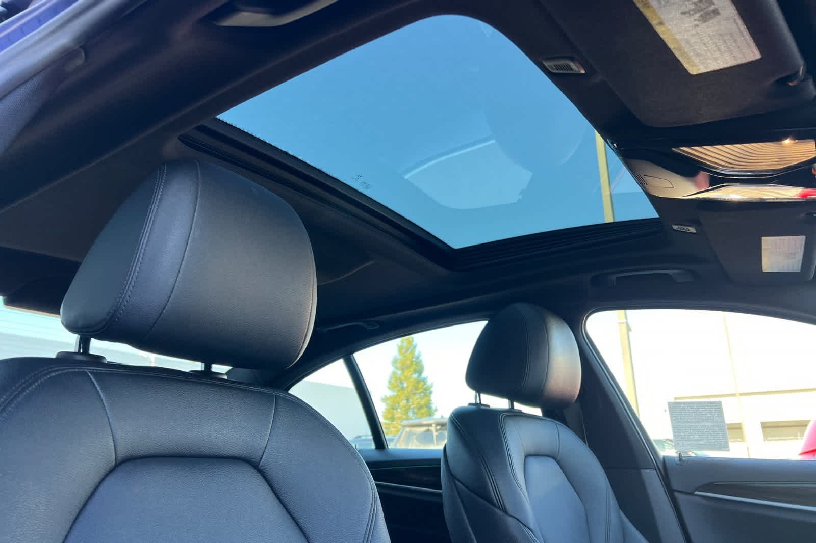 Thumbnail: 2020 BMW 5 Series - 19