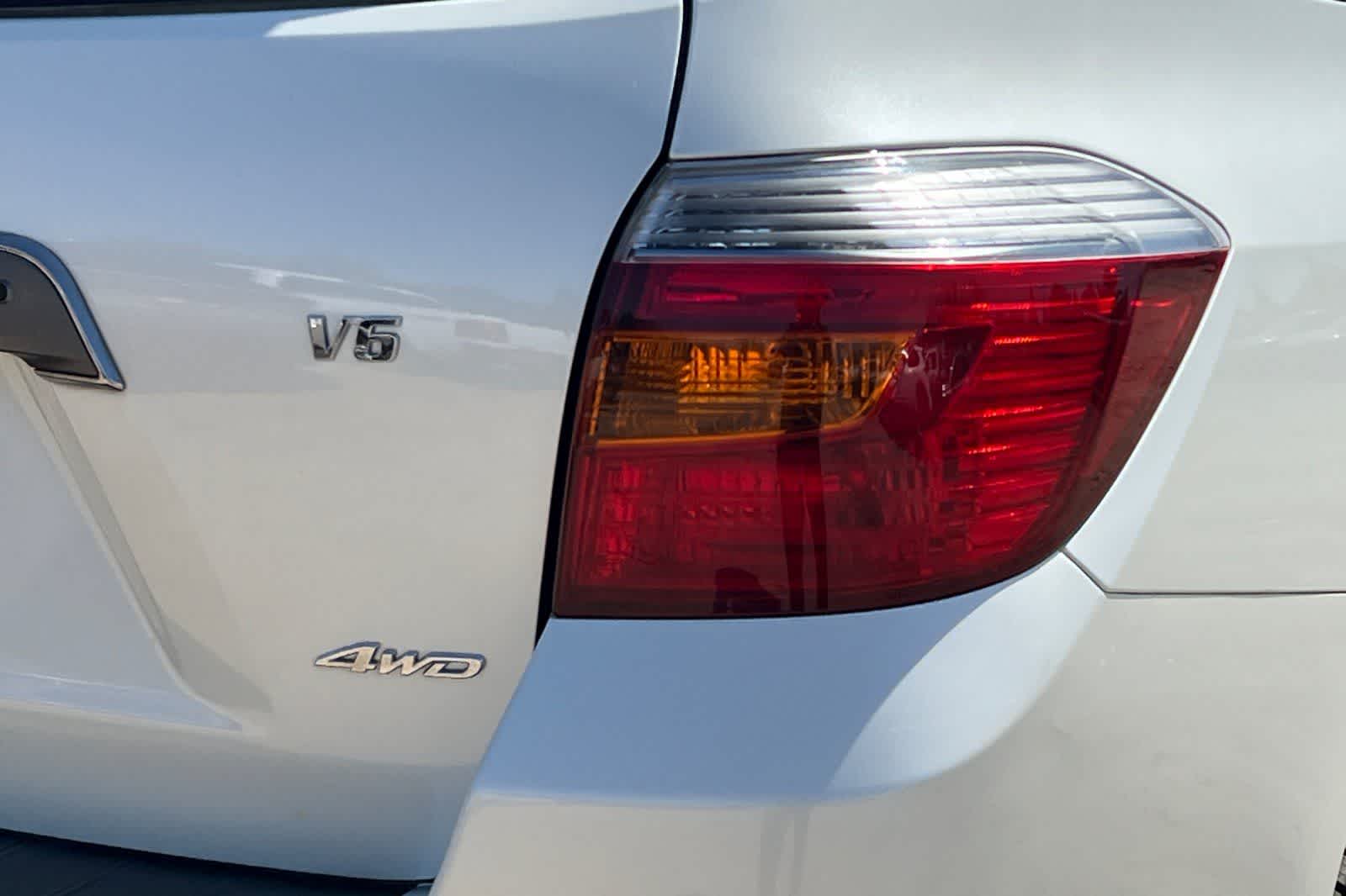 Thumbnail: 2008 Toyota Highlander - 13