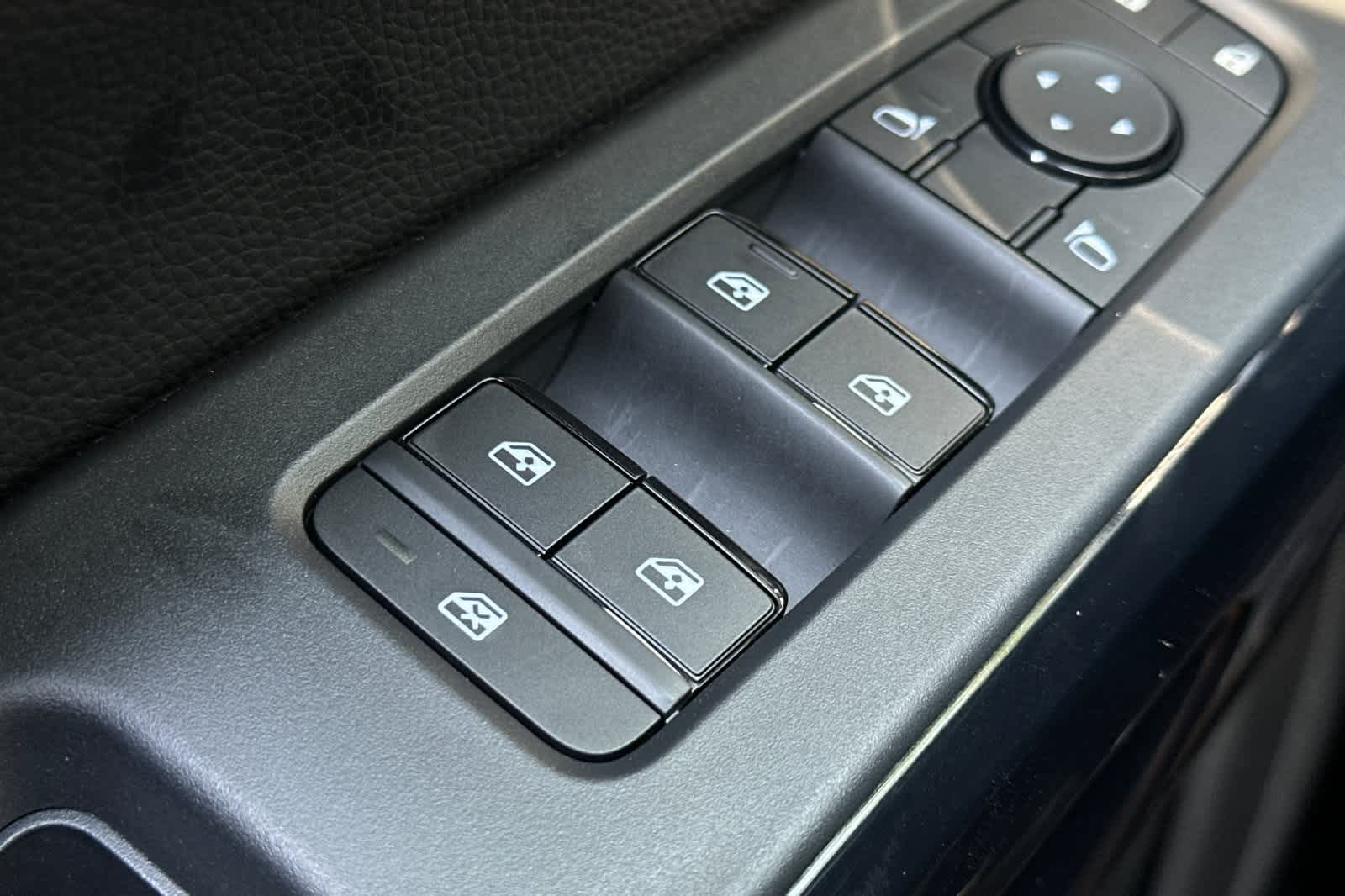 Thumbnail: 2025 Nissan Pathfinder - 14