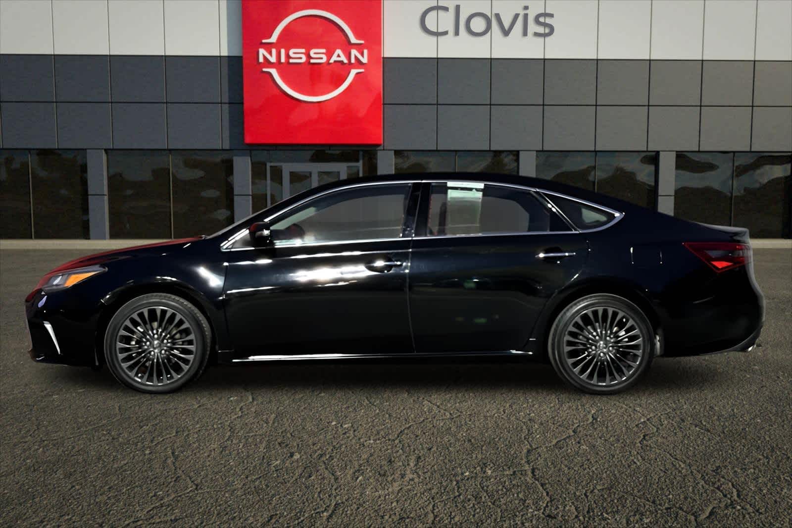 Thumbnail: 2016 Toyota Avalon - 6