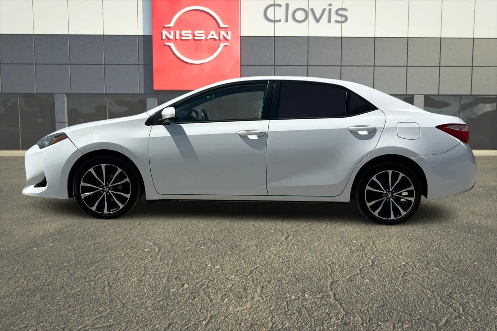 Thumbnail: 2017 Toyota Corolla - 6